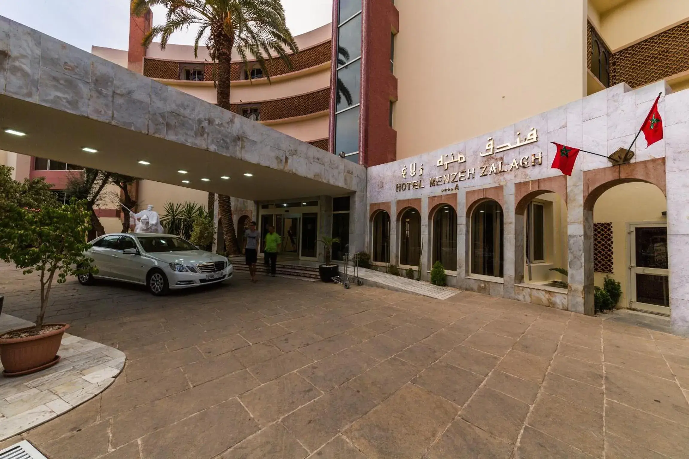 On-site shops, Property Building in Menzeh Zalagh City Center