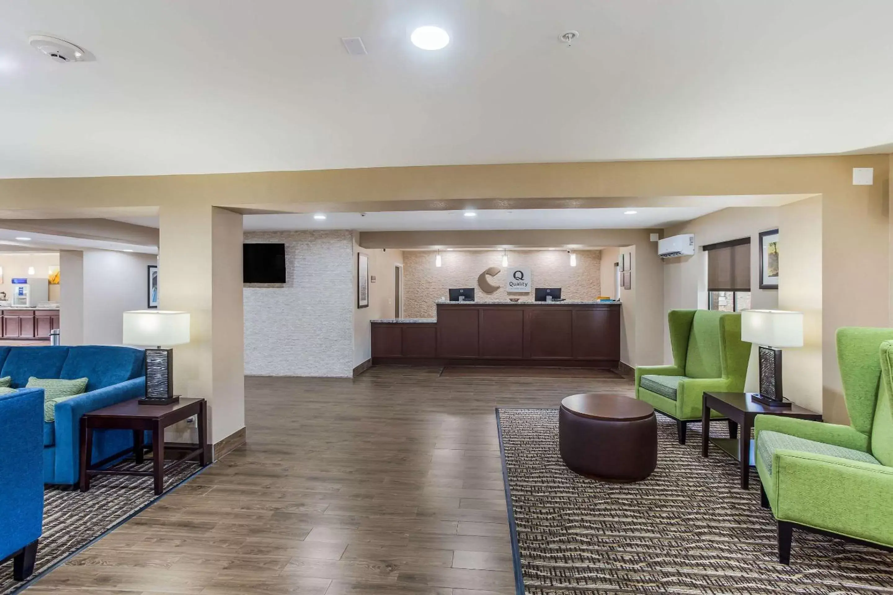Lobby or reception, Lobby/Reception in Comfort Inn Charleston, WV