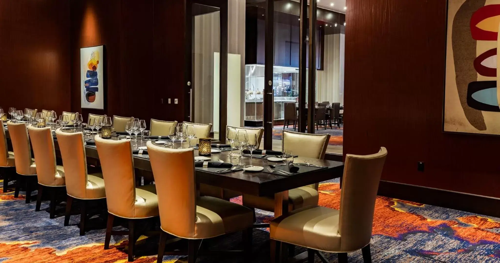 Restaurant/Places to Eat in Southland Casino Hotel