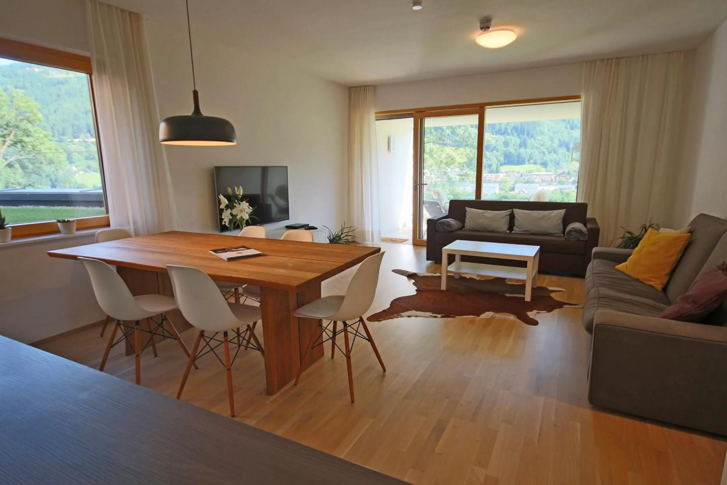 Typ 2B East - Two-Bedroom Apartment in Sun Lodge Schladming by Schladming-Appartements