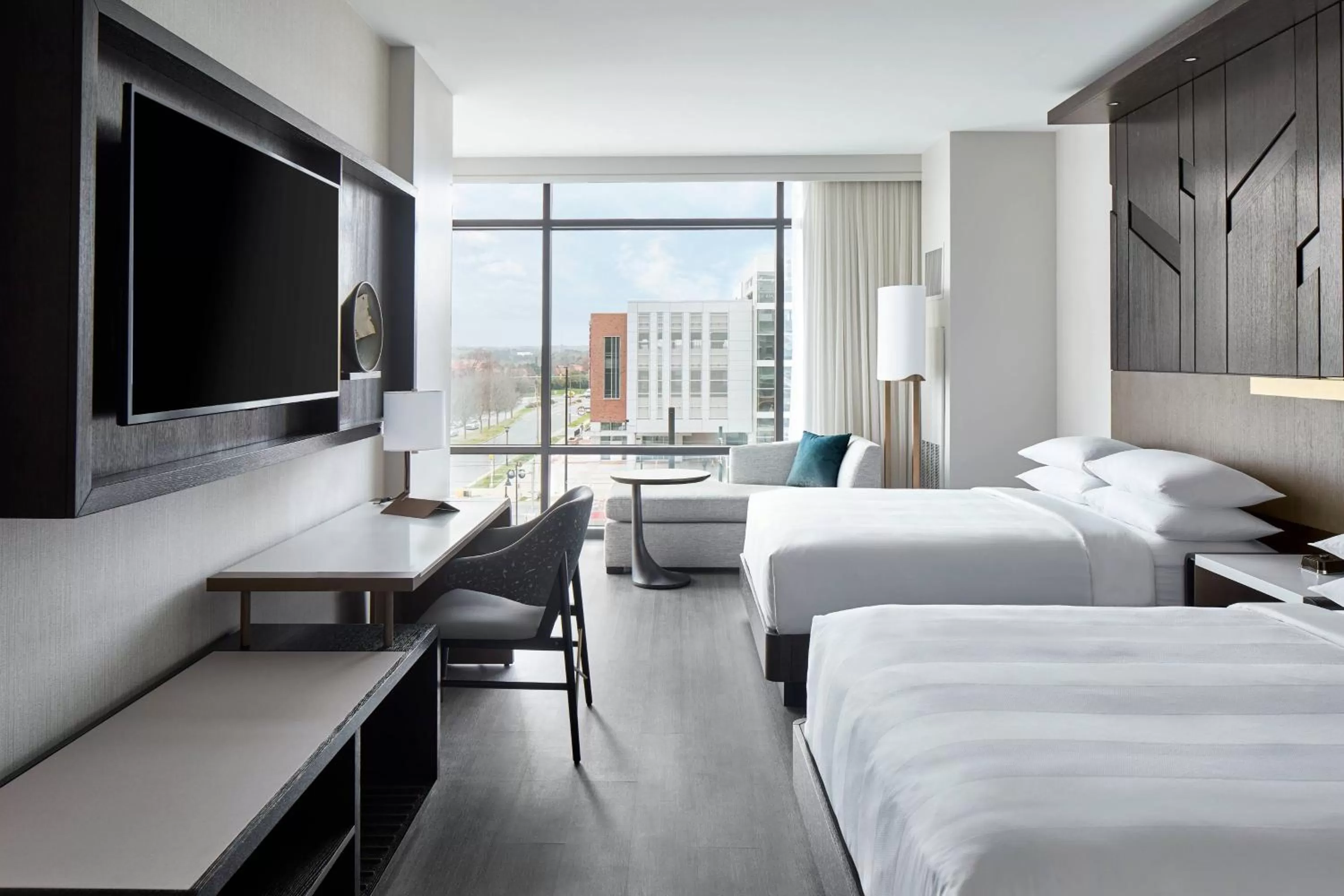 Photo of the whole room, Bed in UNC Charlotte Marriott Hotel & Conference Center