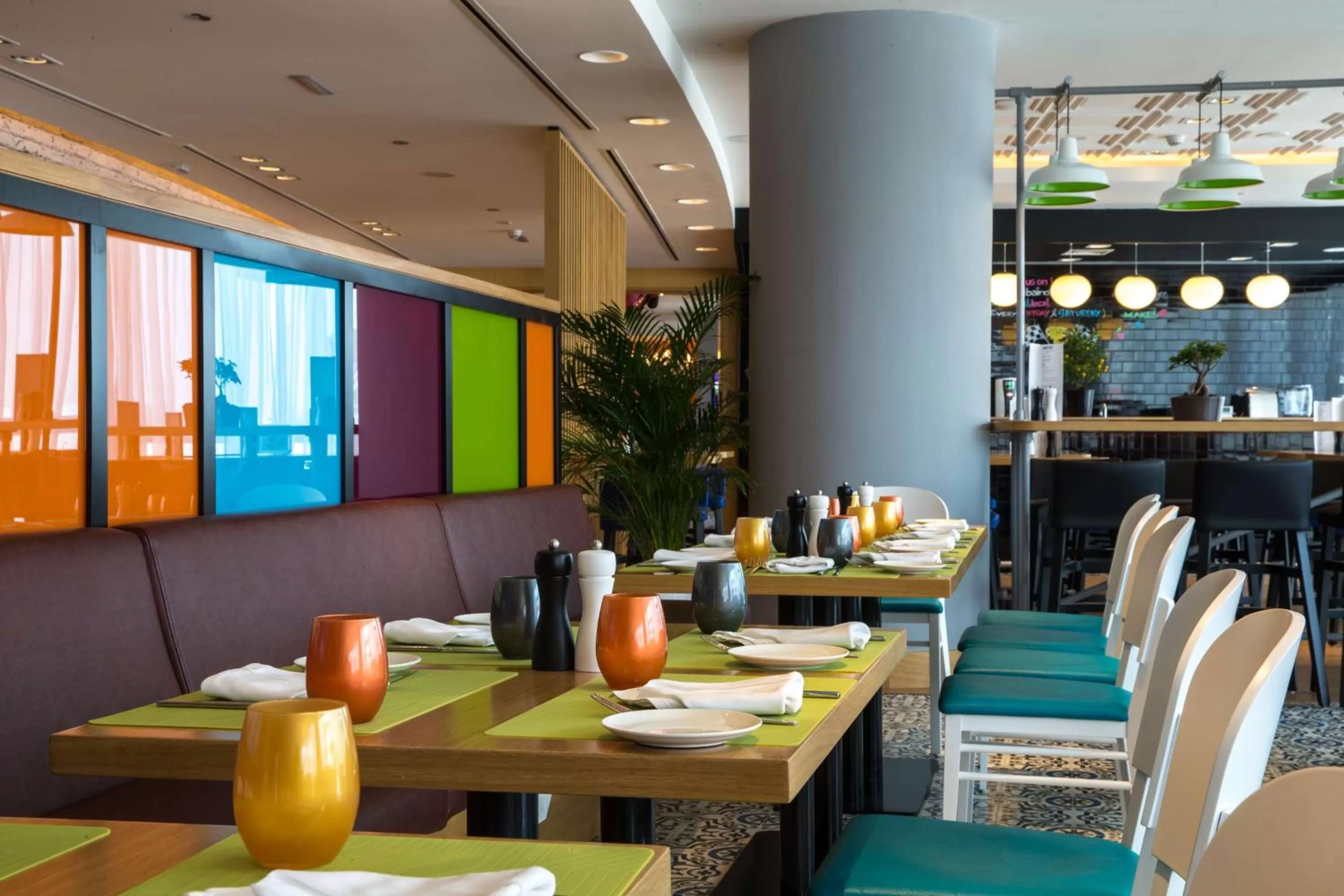 Restaurant/places to eat in Park Inn by Radisson Dubai Motor City