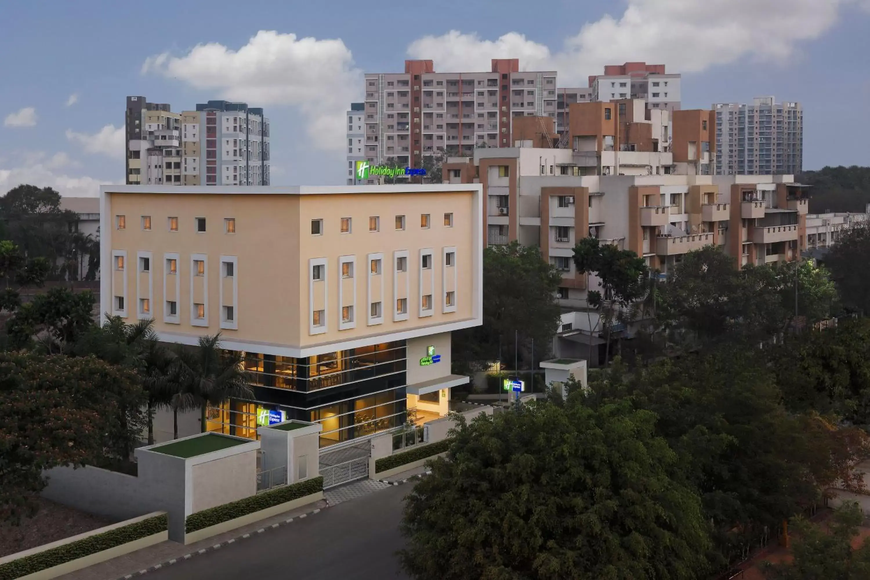Property building in Holiday Inn Express Pune Pimpri, an IHG Hotel