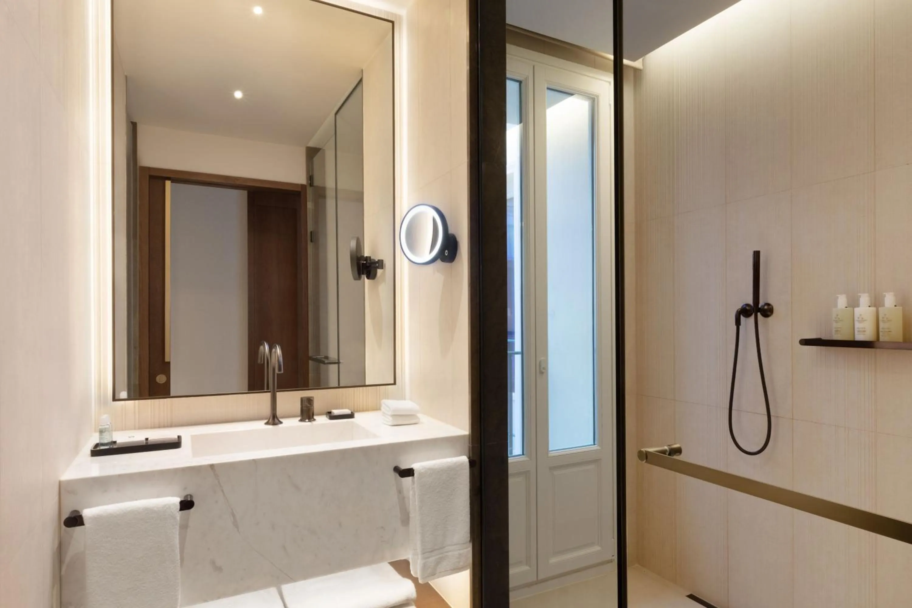 Bathroom in JW Marriott Hotel Madrid