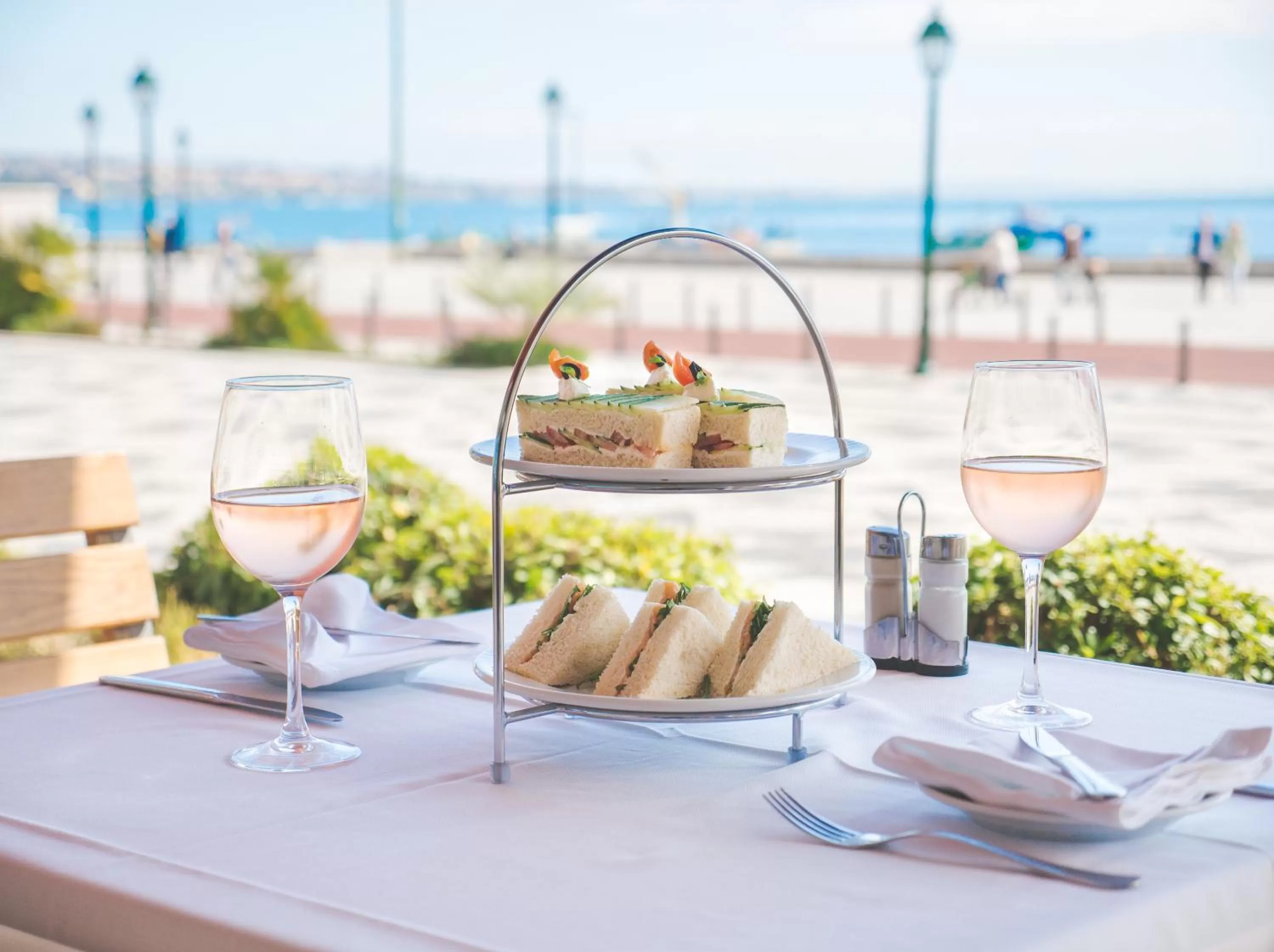 Restaurant/places to eat in Hotel Baia