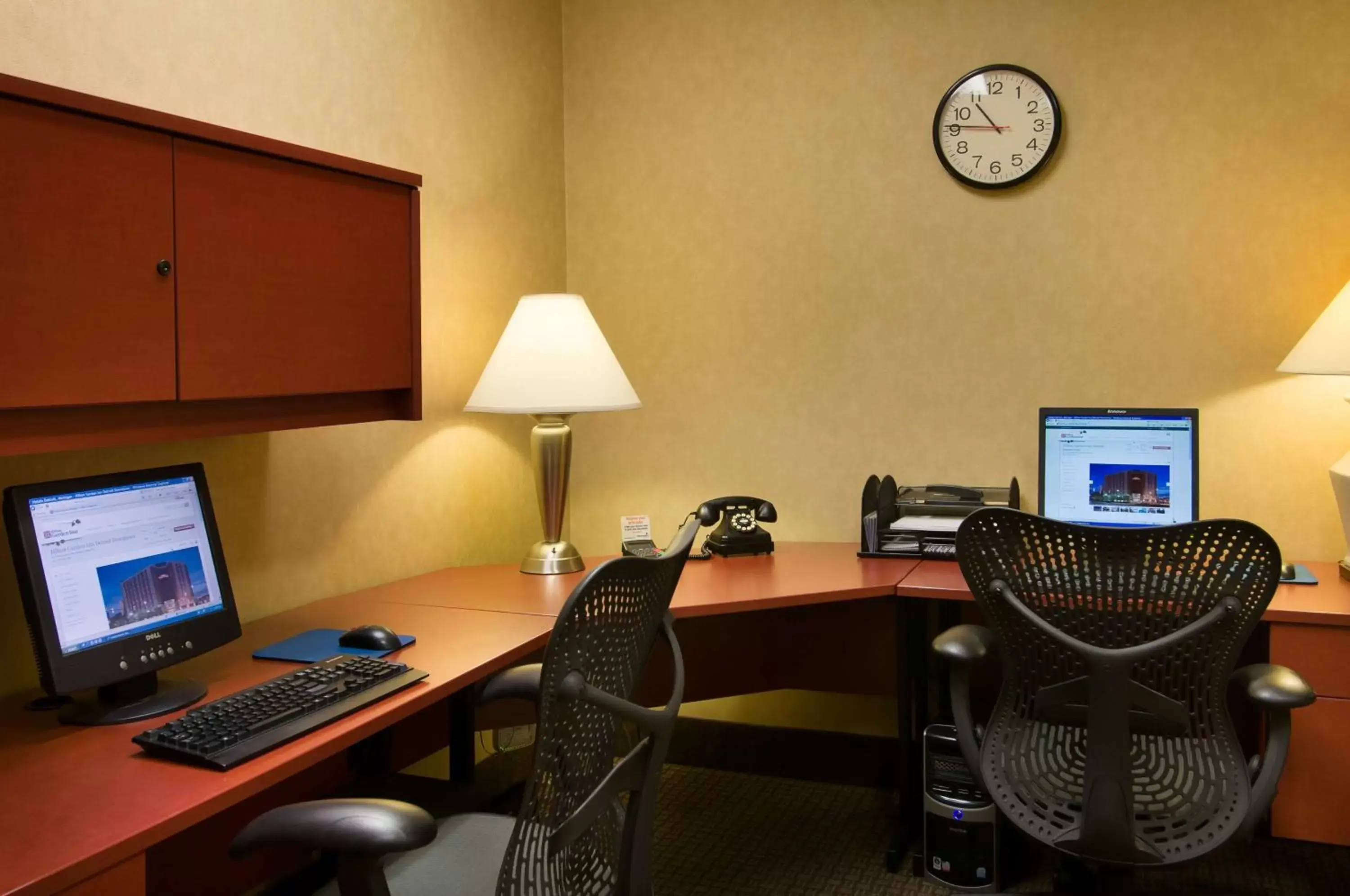 Business facilities, Business Area/Conference Room in Hilton Garden Inn Detroit Downtown