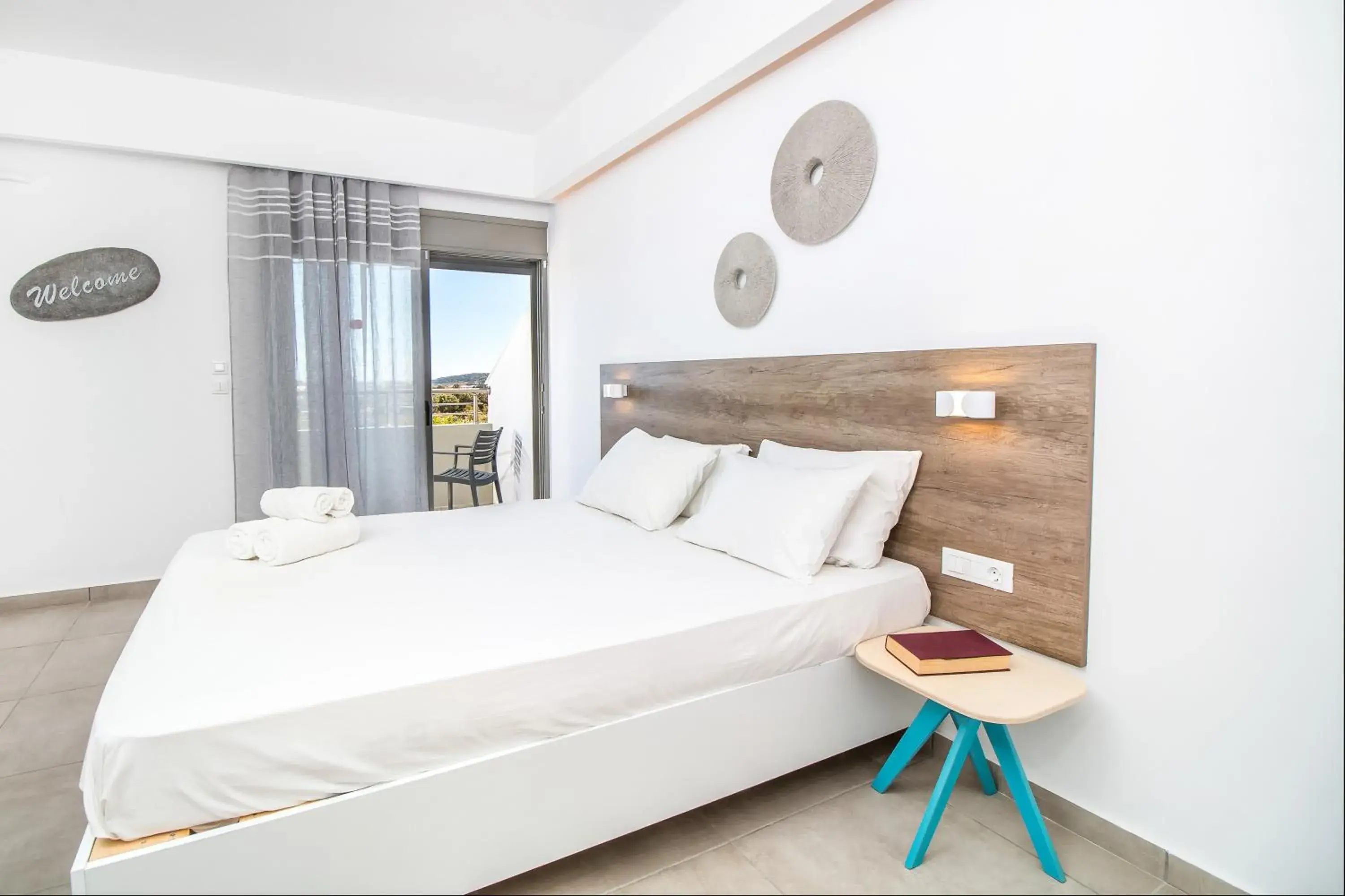 Bedroom, Bed in Hillside Studios & Apartments