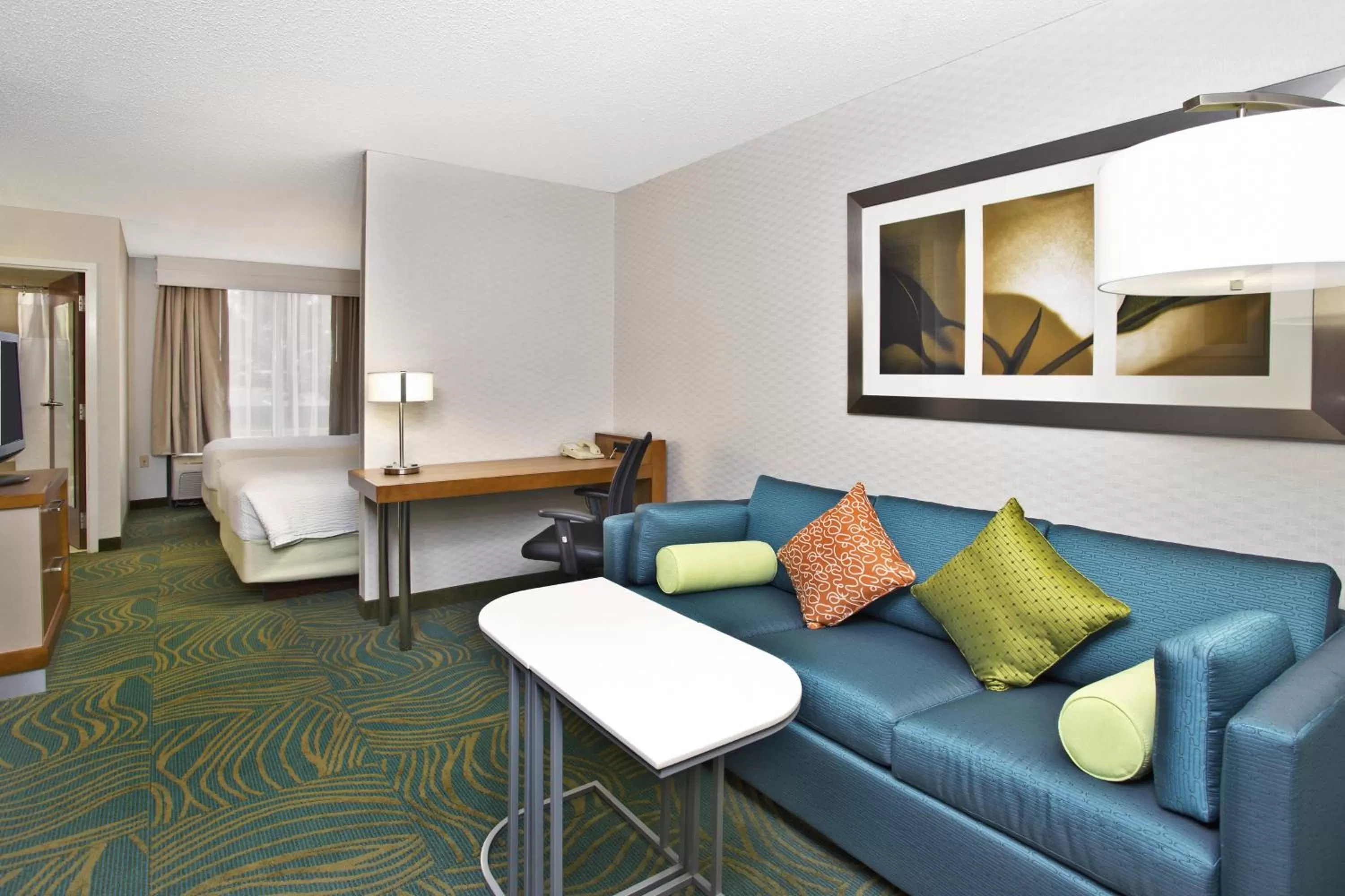 Living room in Springhill Suites by Marriott Chicago Elmhurst Oakbrook Area