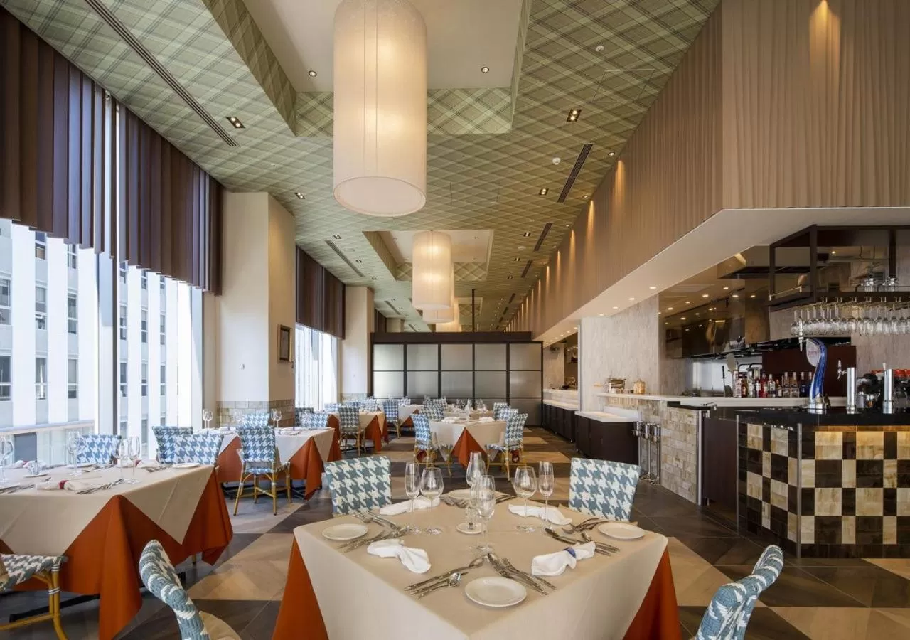 Restaurant/places to eat in Hotel Monterey Fukuoka