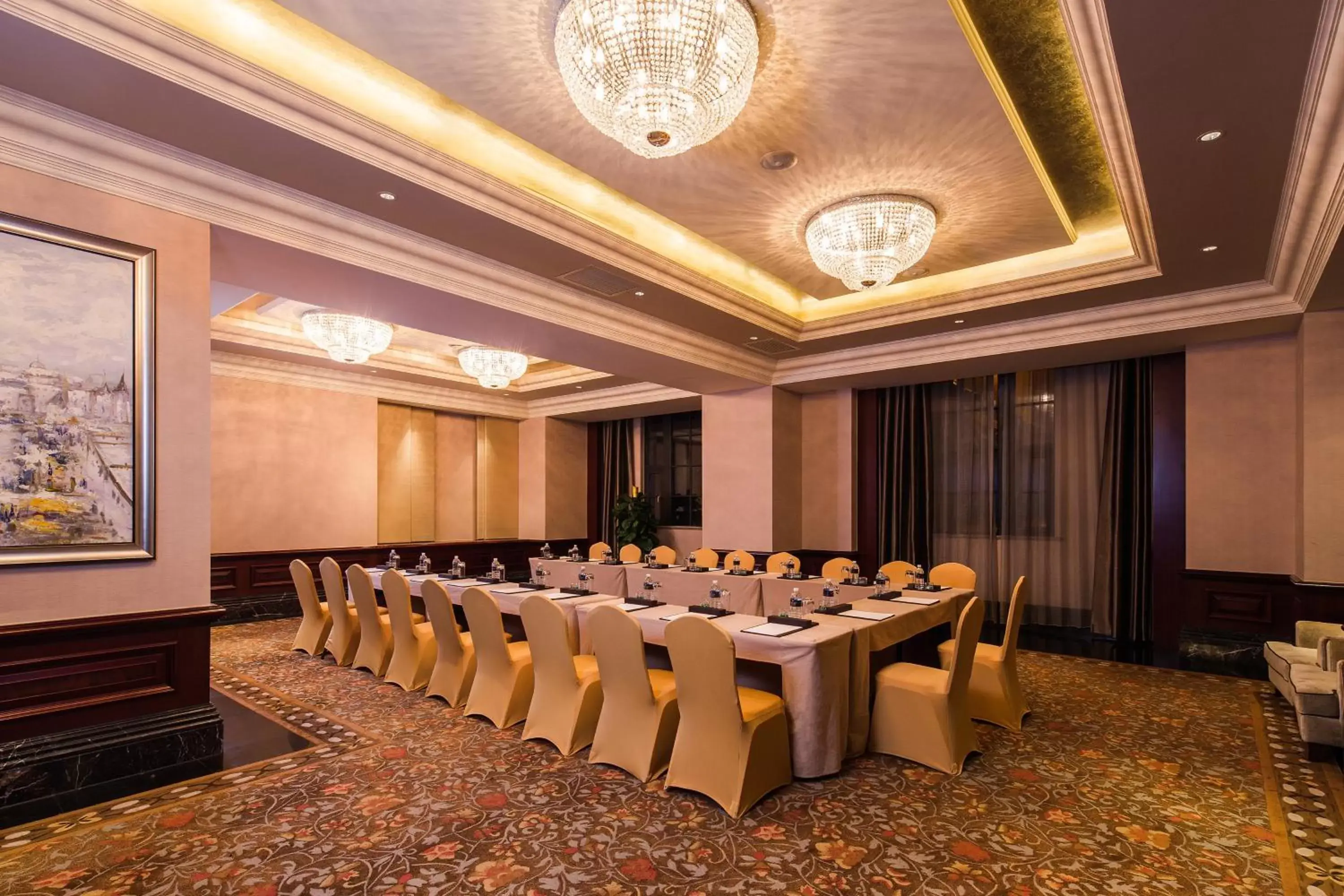 Meeting/conference room in InterContinental Shanghai Ruijin, an IHG Hotel