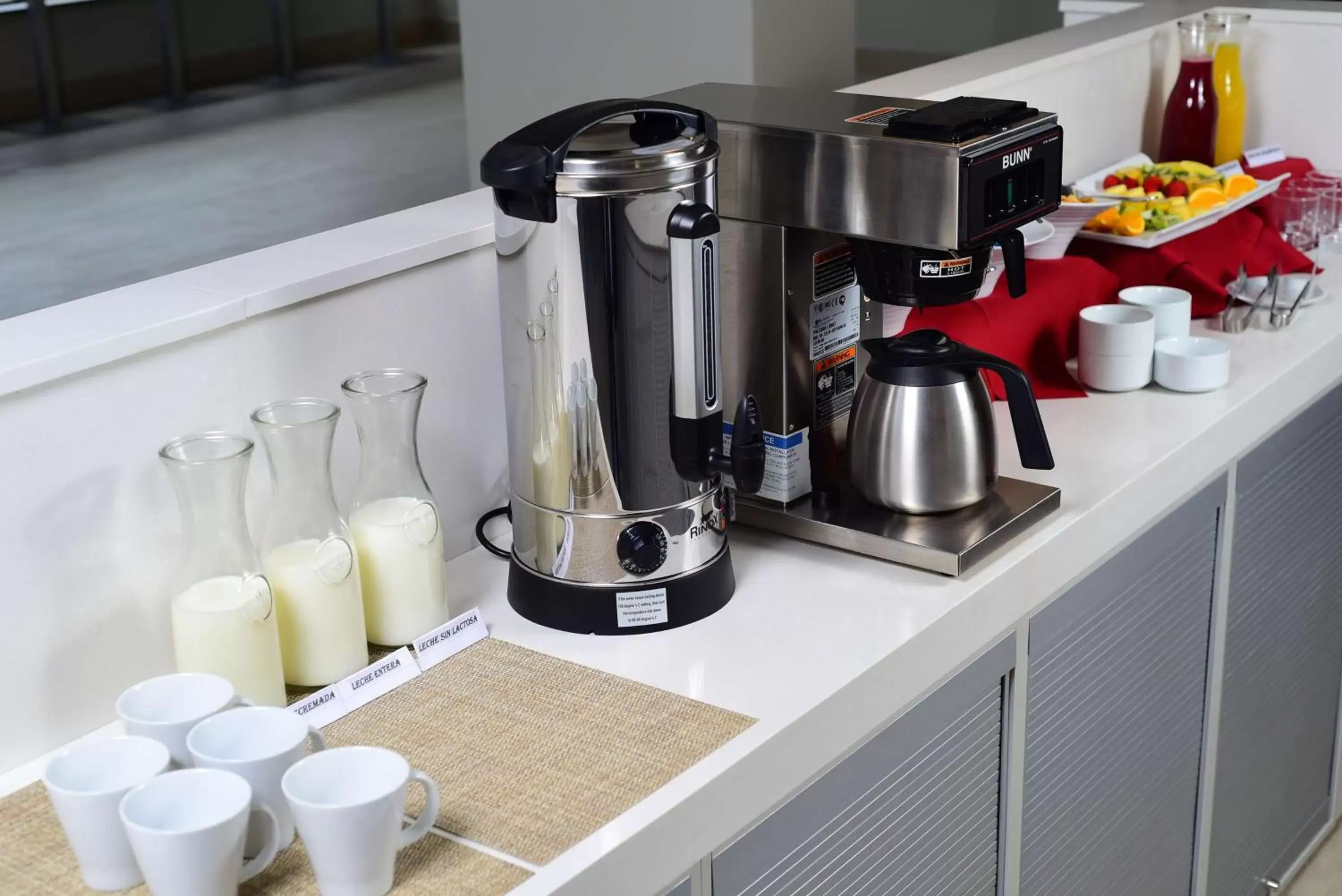 Restaurant/places to eat in Best Western Ferrat Restaurant/places to eat in Best Western Ferrat