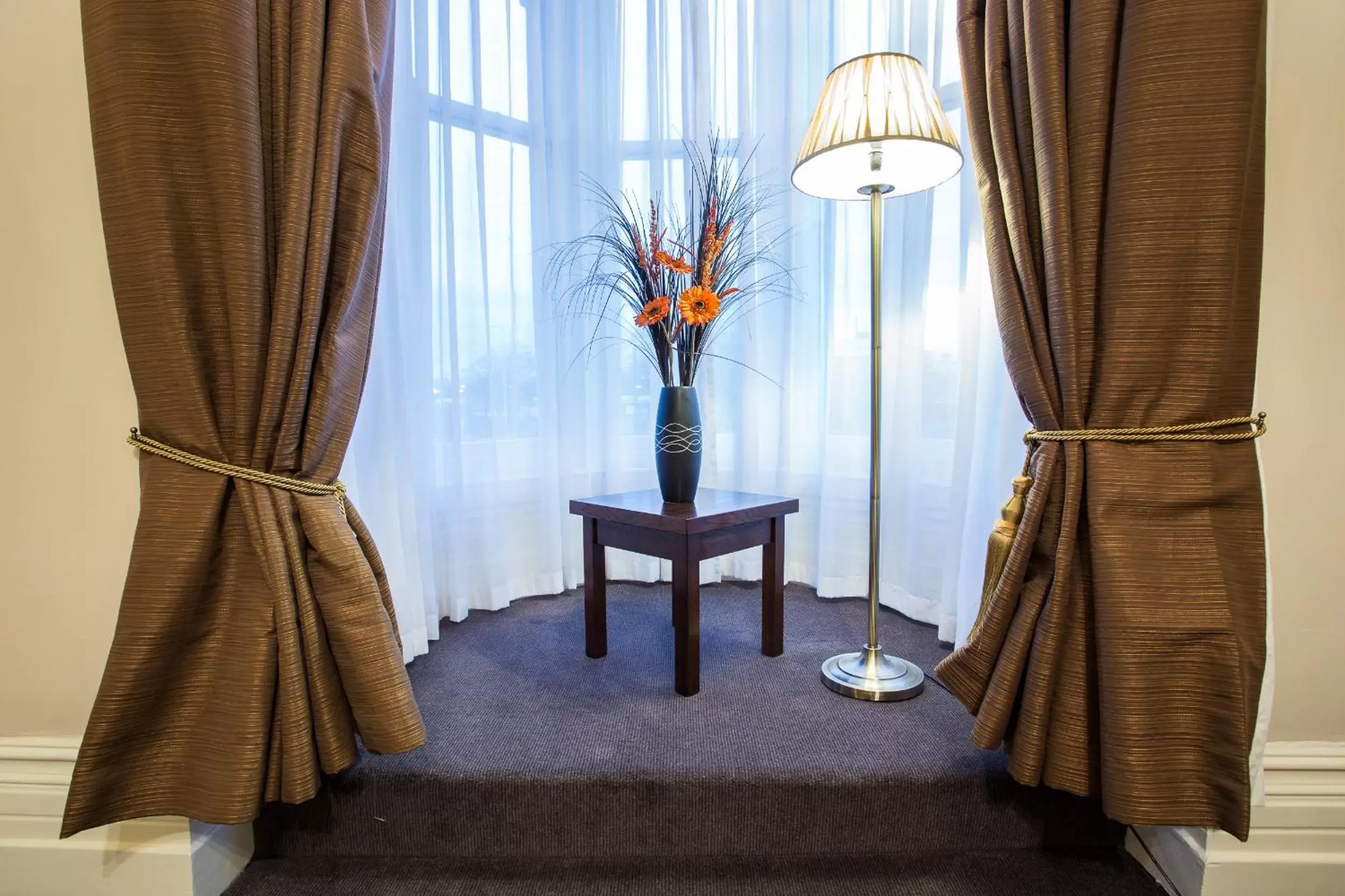 Bedroom, Seating Area in The Duke of Edinburgh Hotel & Bar