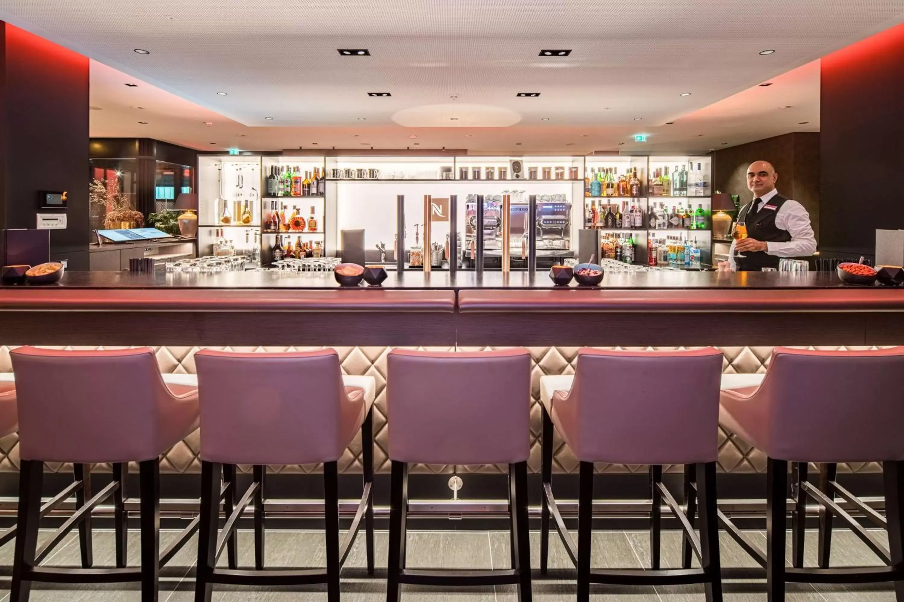 Lounge or bar, Lounge/Bar in Best Western Premier Central Hotel Leonhard