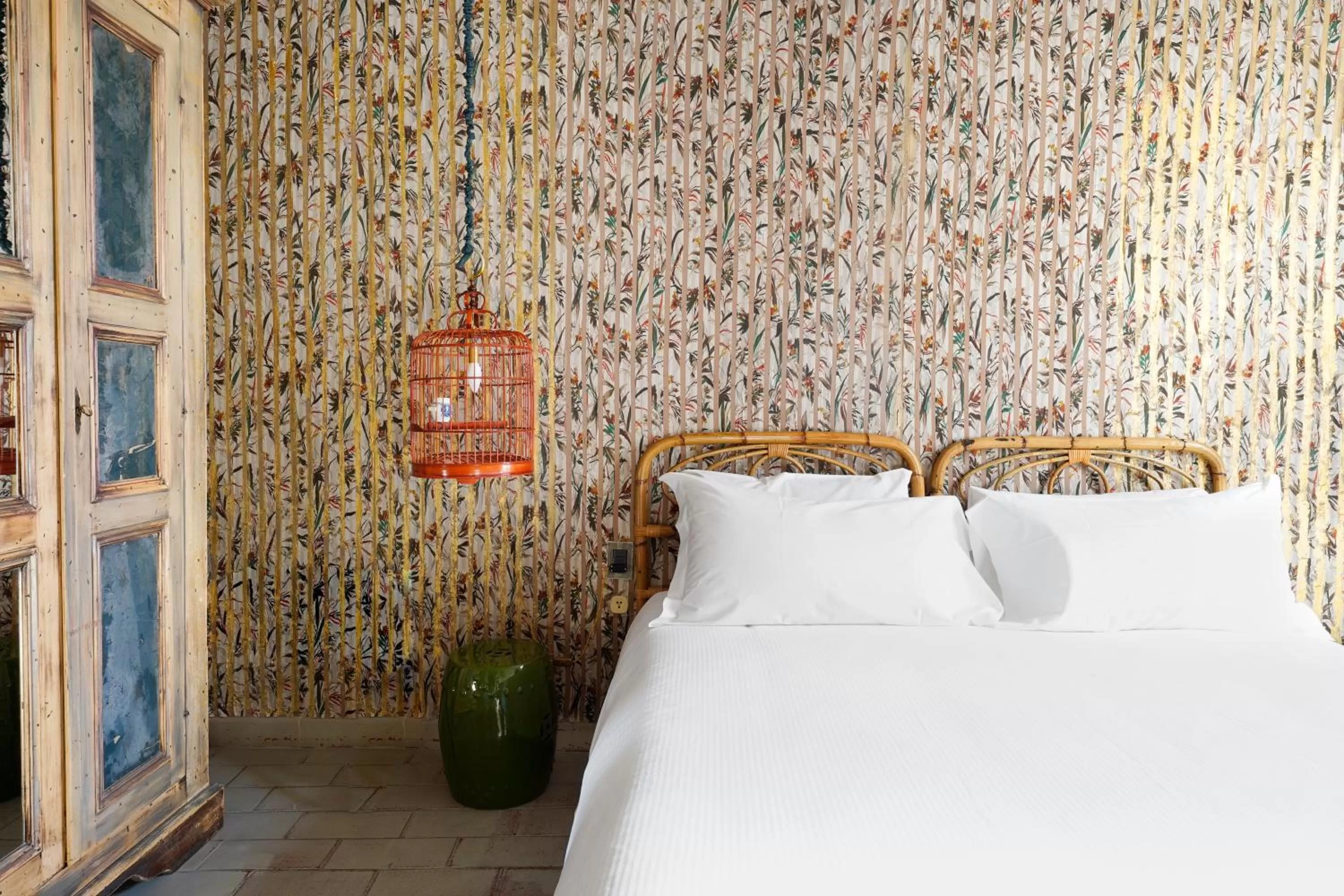 Bed in Numa Florence Rodo