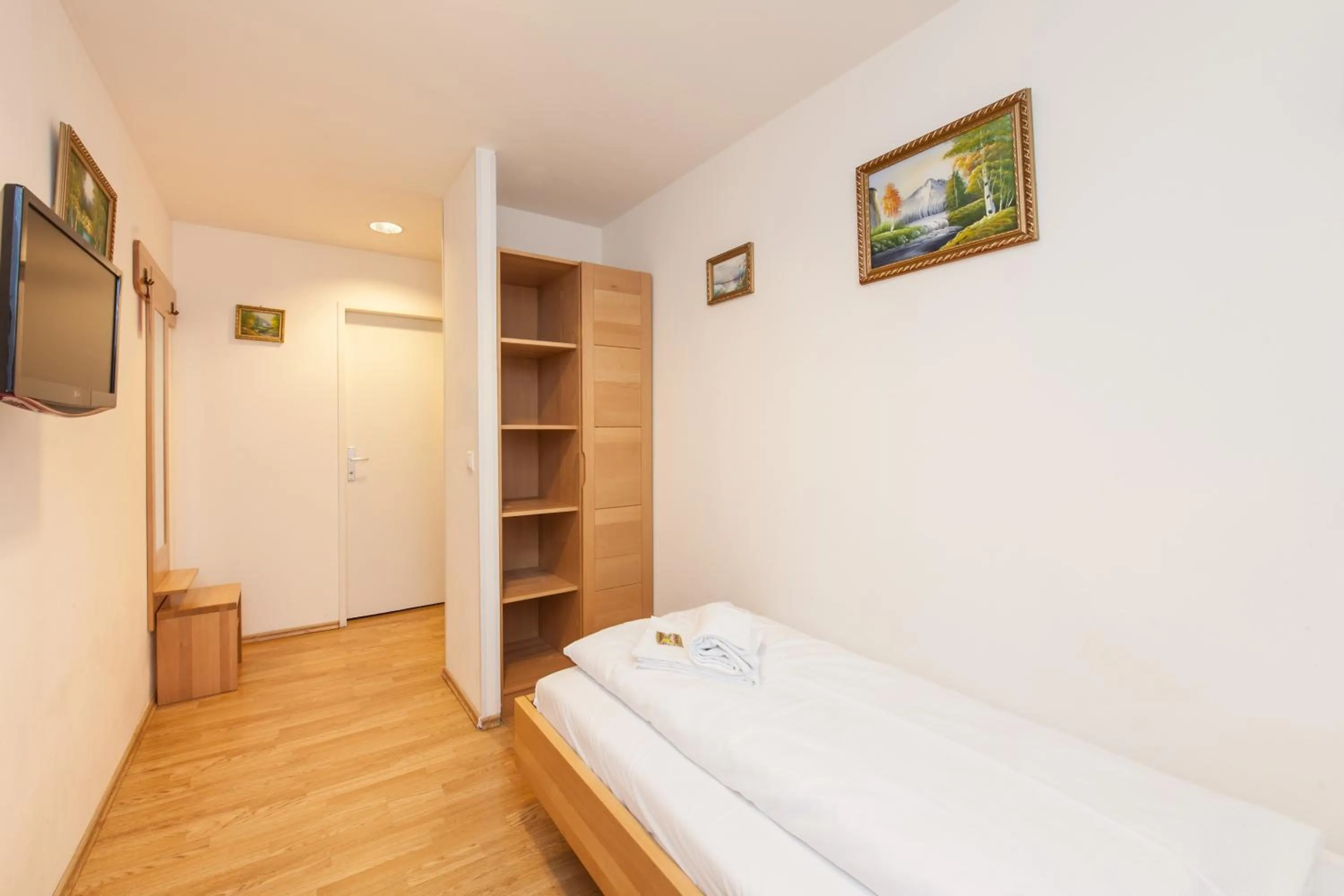 Photo of the whole room, Bed in Hotel Kaffeemühle