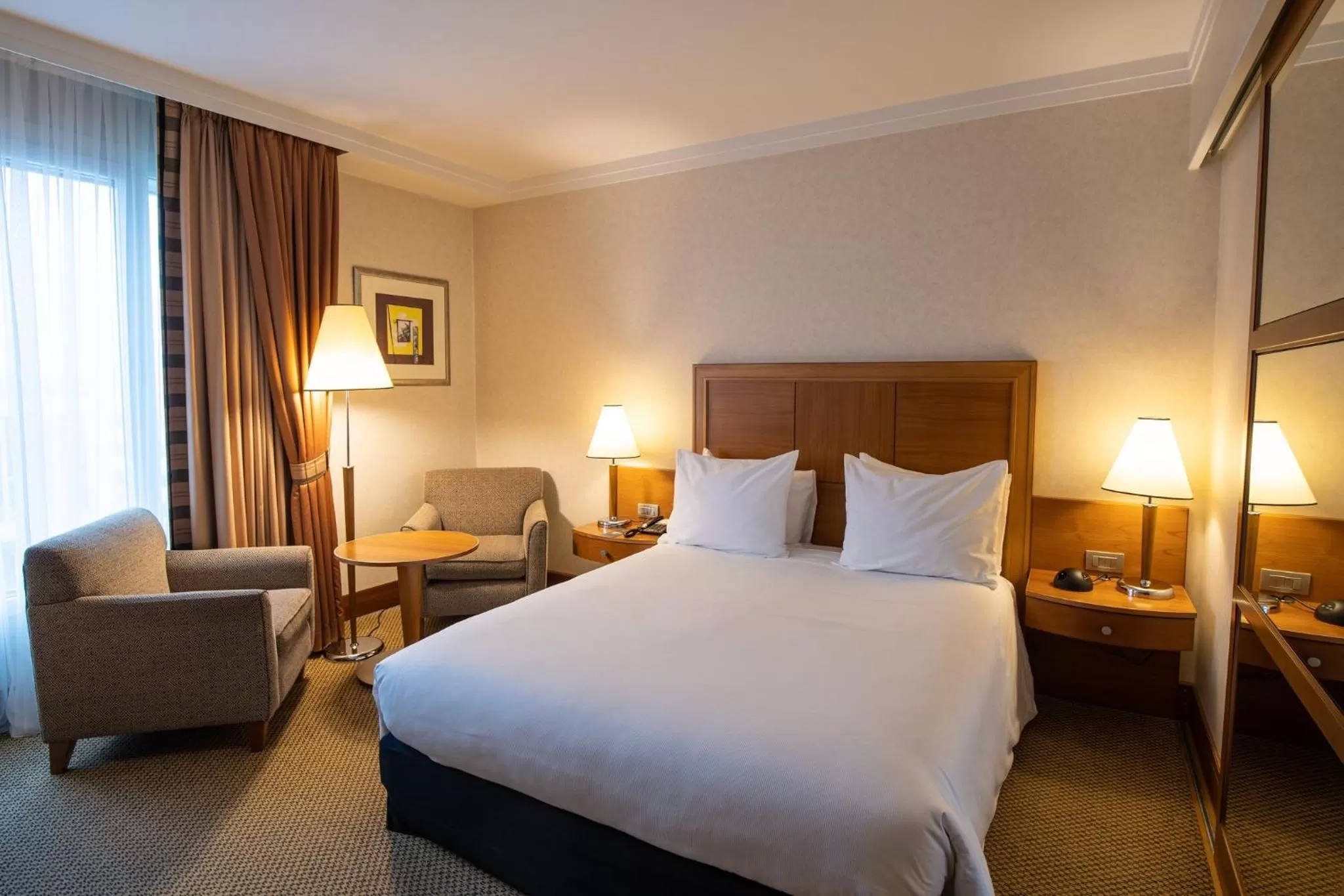 Photo of the whole room, Bed in Crowne Plaza Brussels Airport by IHG