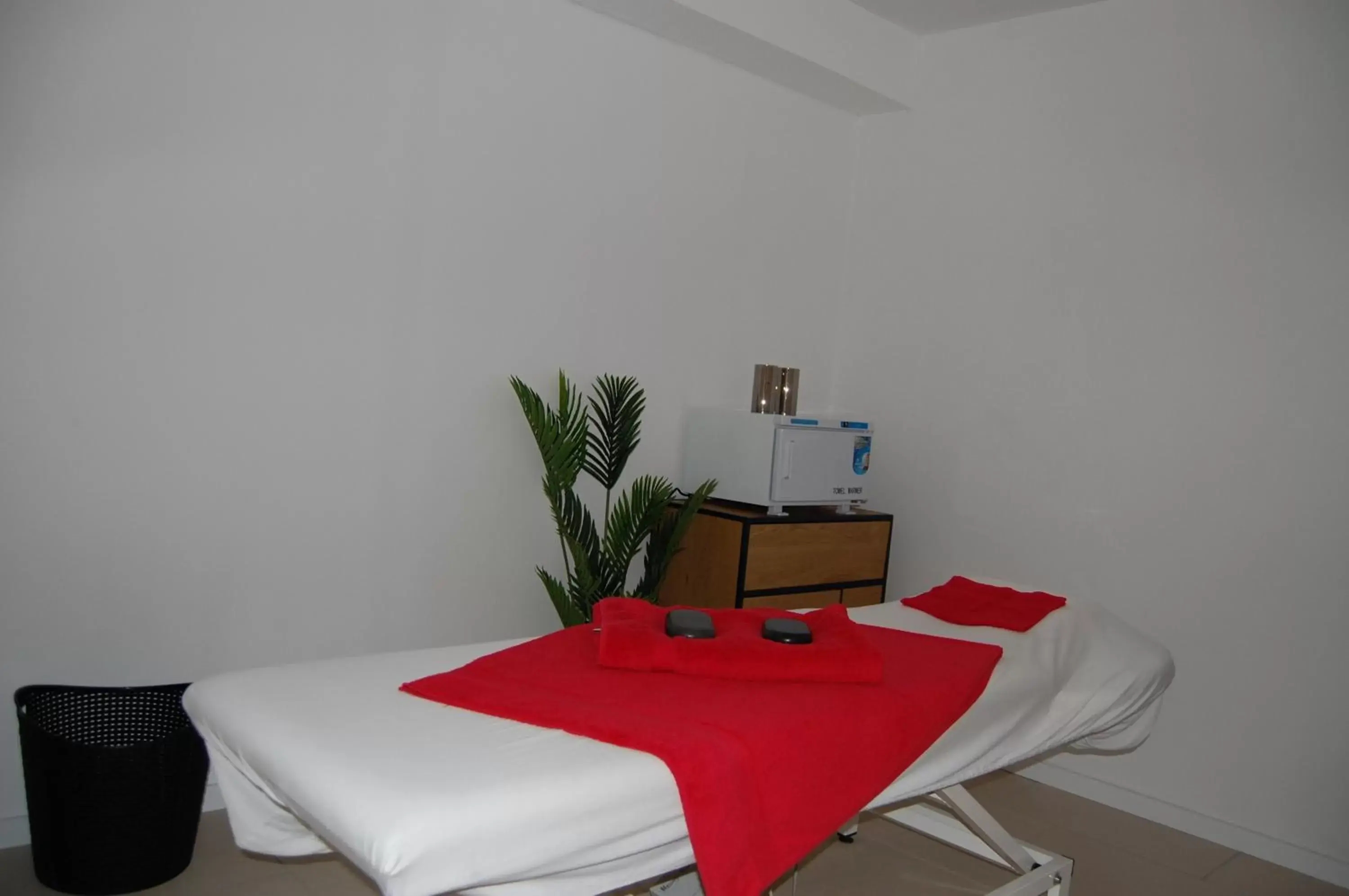 Spa and wellness centre/facilities, Bed in Hotel Friesengeist