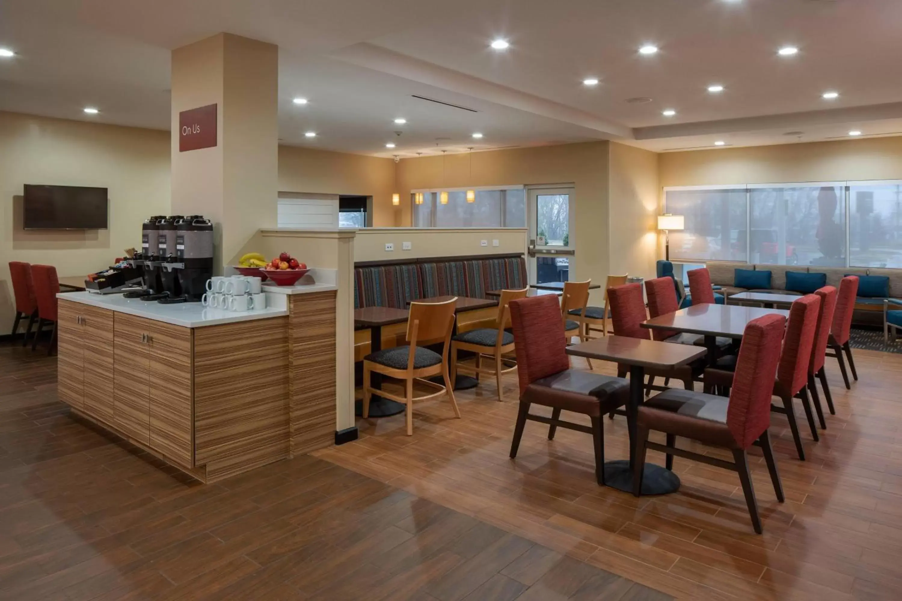 Breakfast, Restaurant/Places to Eat in TownePlace by Marriott Suites Clarksville