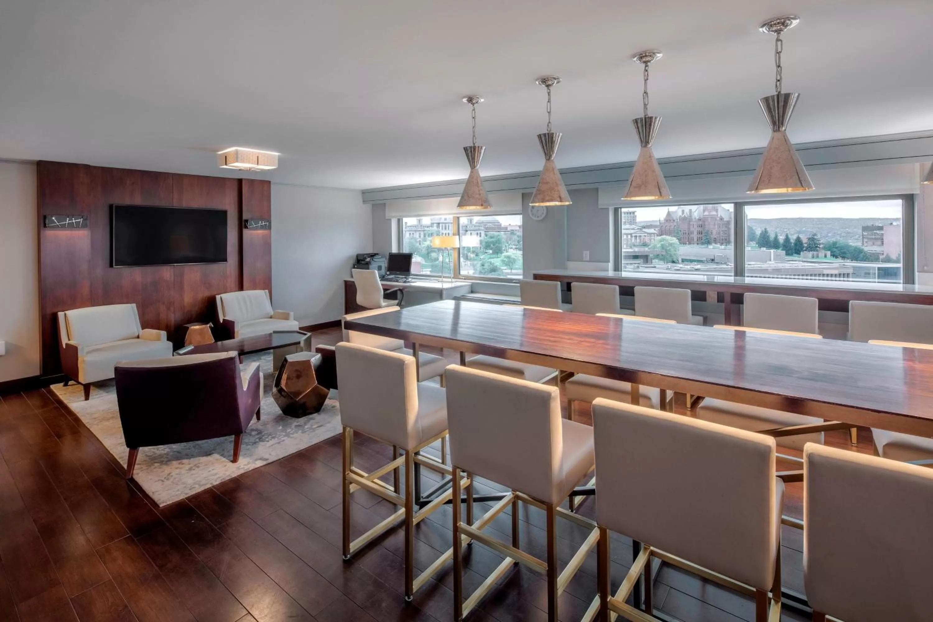 Lounge or bar, Lounge/Bar in Sheraton Syracuse University Hotel and Conference Center