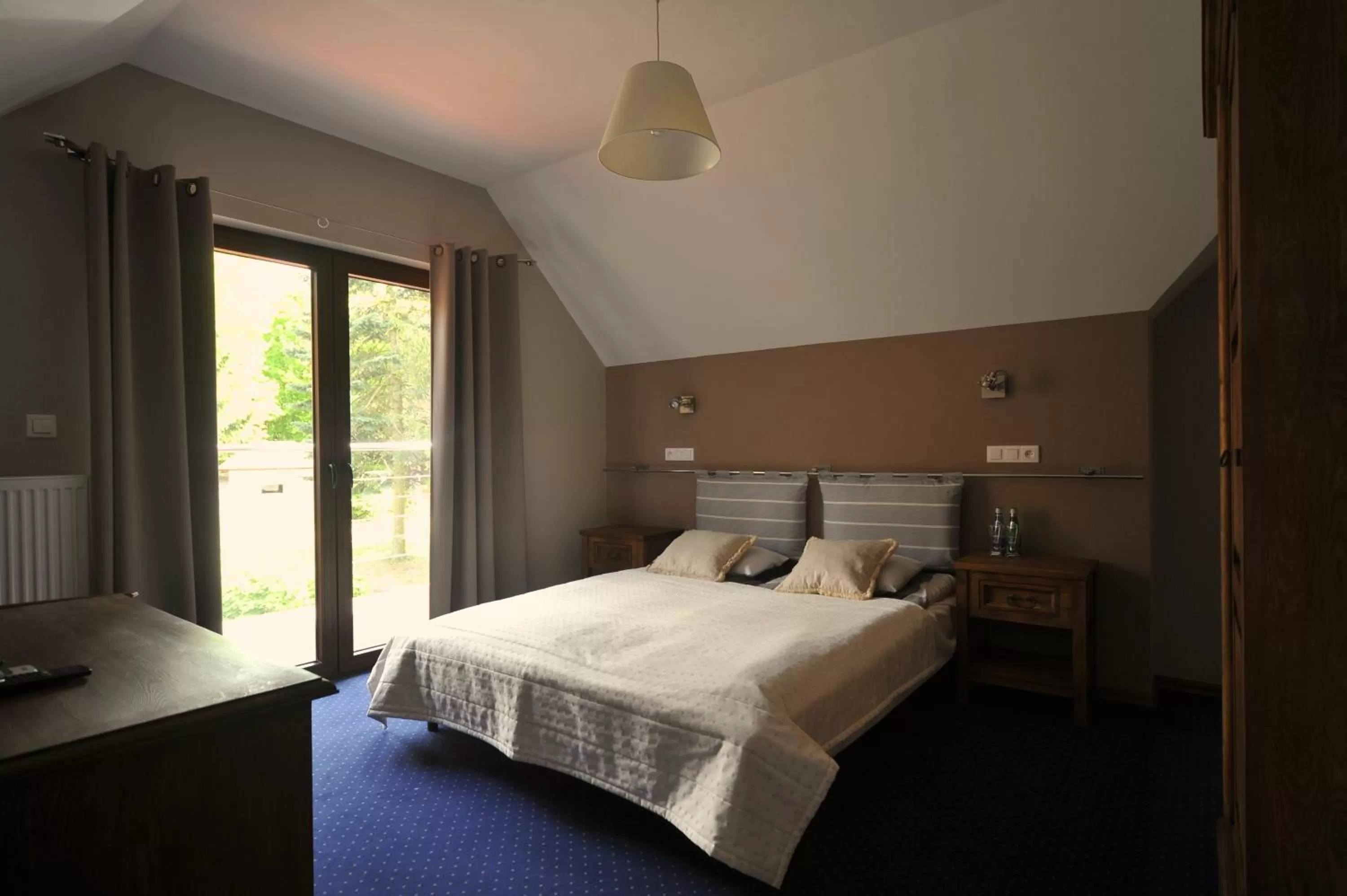 Bed in Vertigo Narie