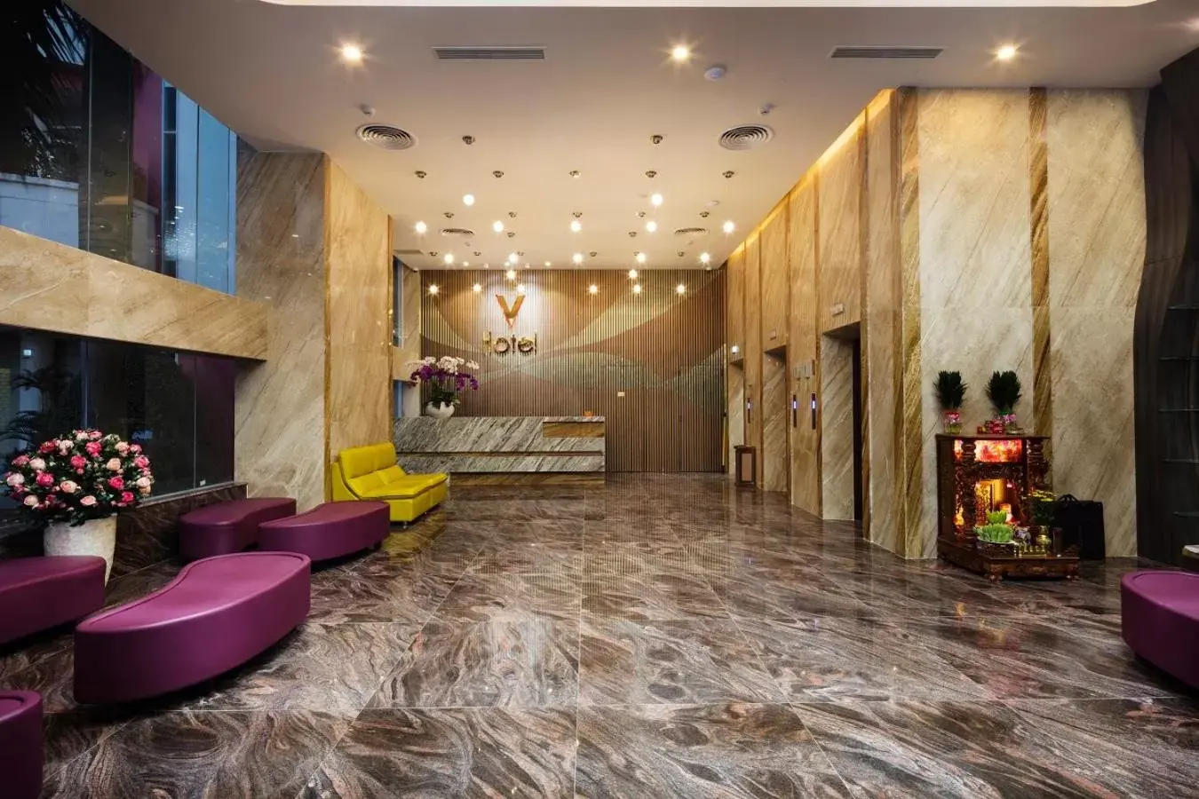 Shower, Lobby/Reception in V Hotel Nha Trang