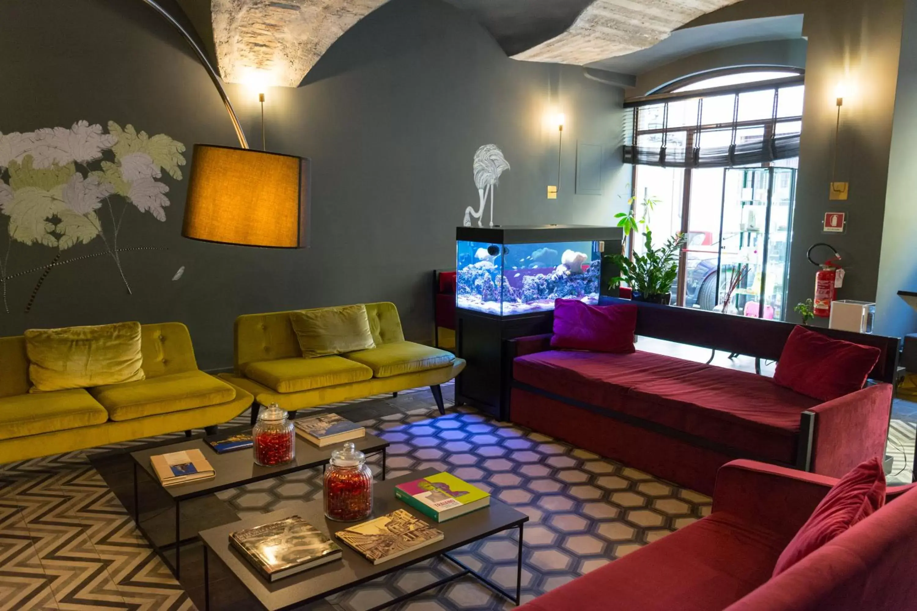 Communal lounge/ TV room, Seating Area in Roma Luxus Hotel