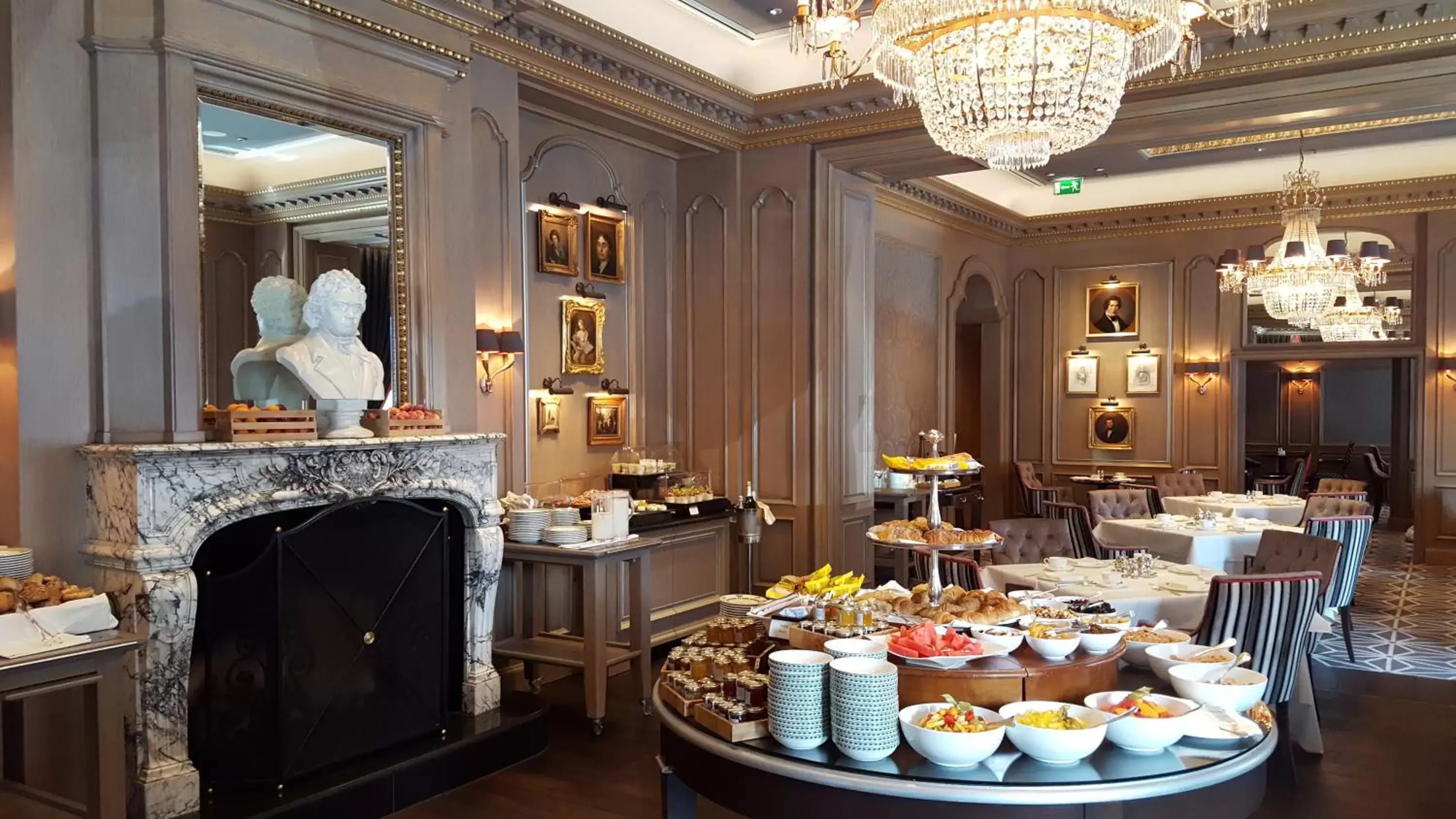 Breakfast in Regent Berlin by IHG Breakfast in Regent Berlin by IHG