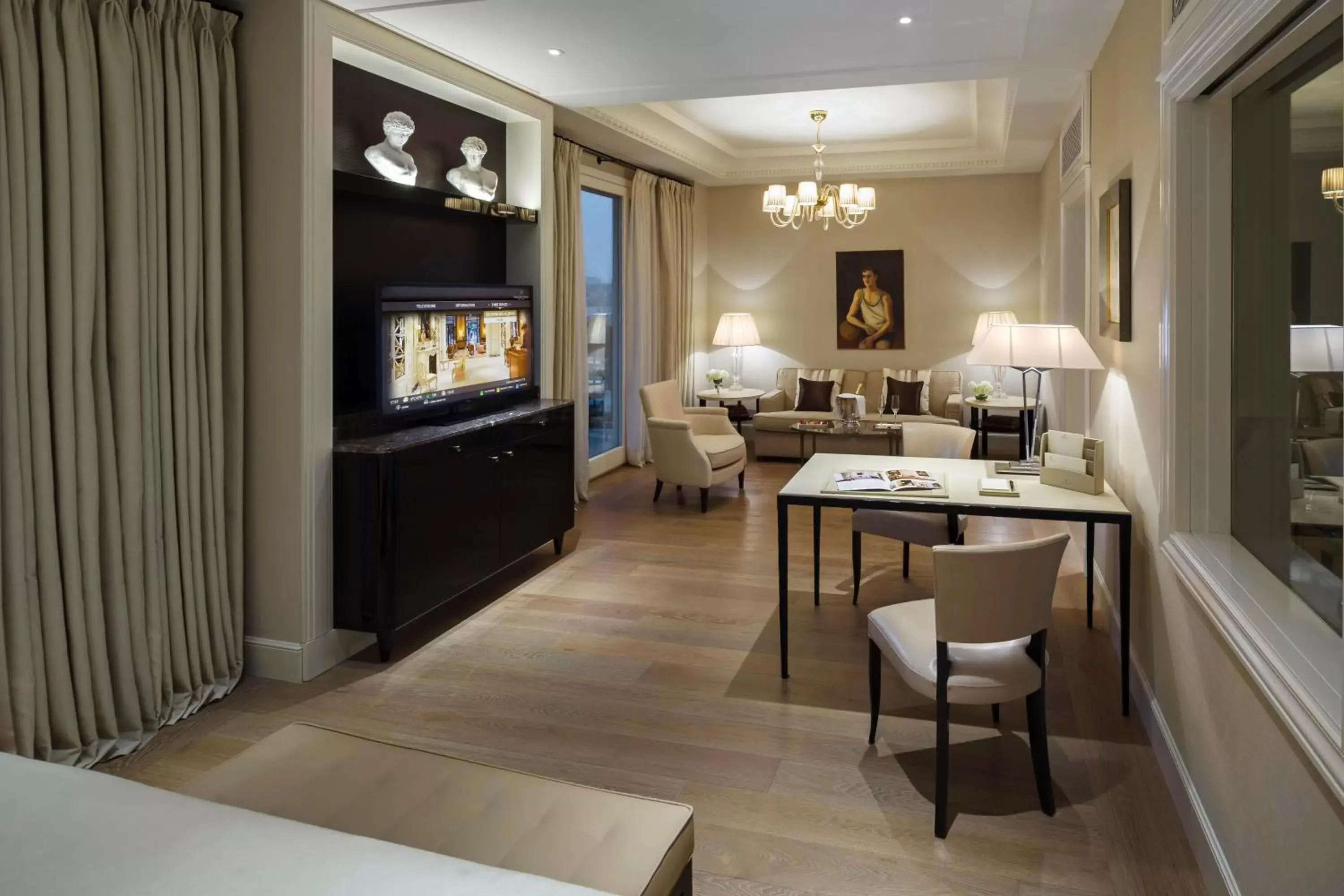 Suite with Terrace in Palazzo Parigi Hotel & Grand Spa - LHW