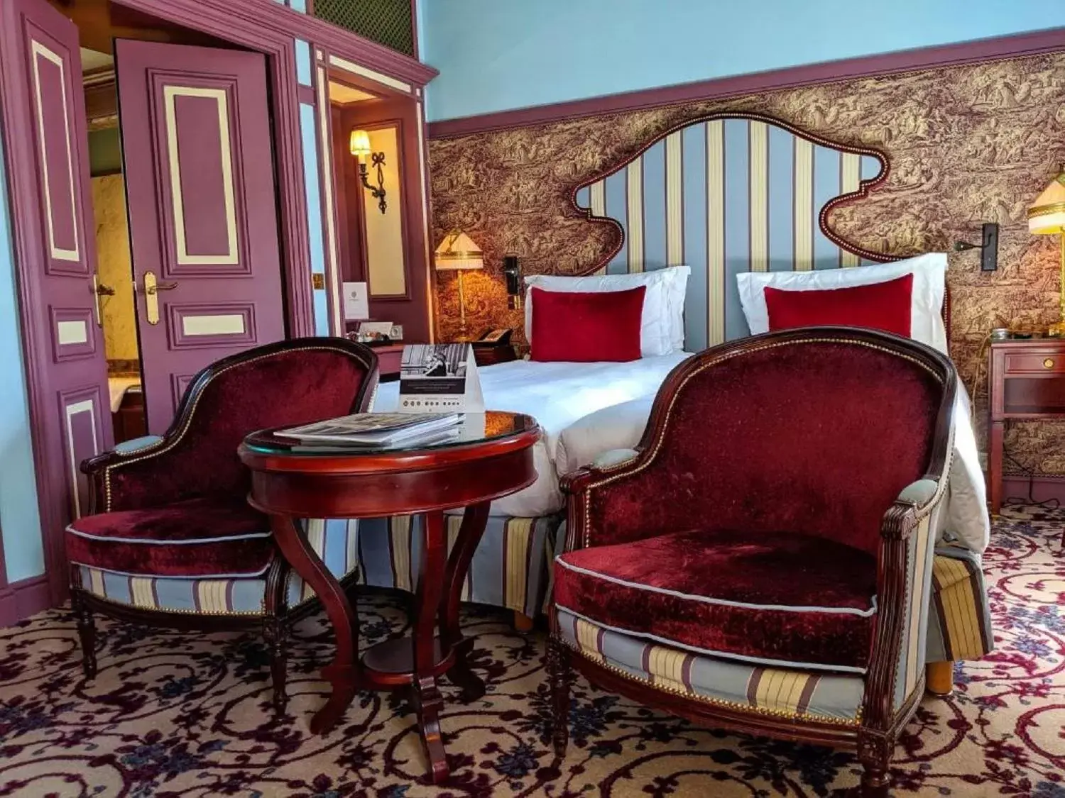 Seating Area in InterContinental Bordeaux Le Grand Hotel, an IHG Hotel