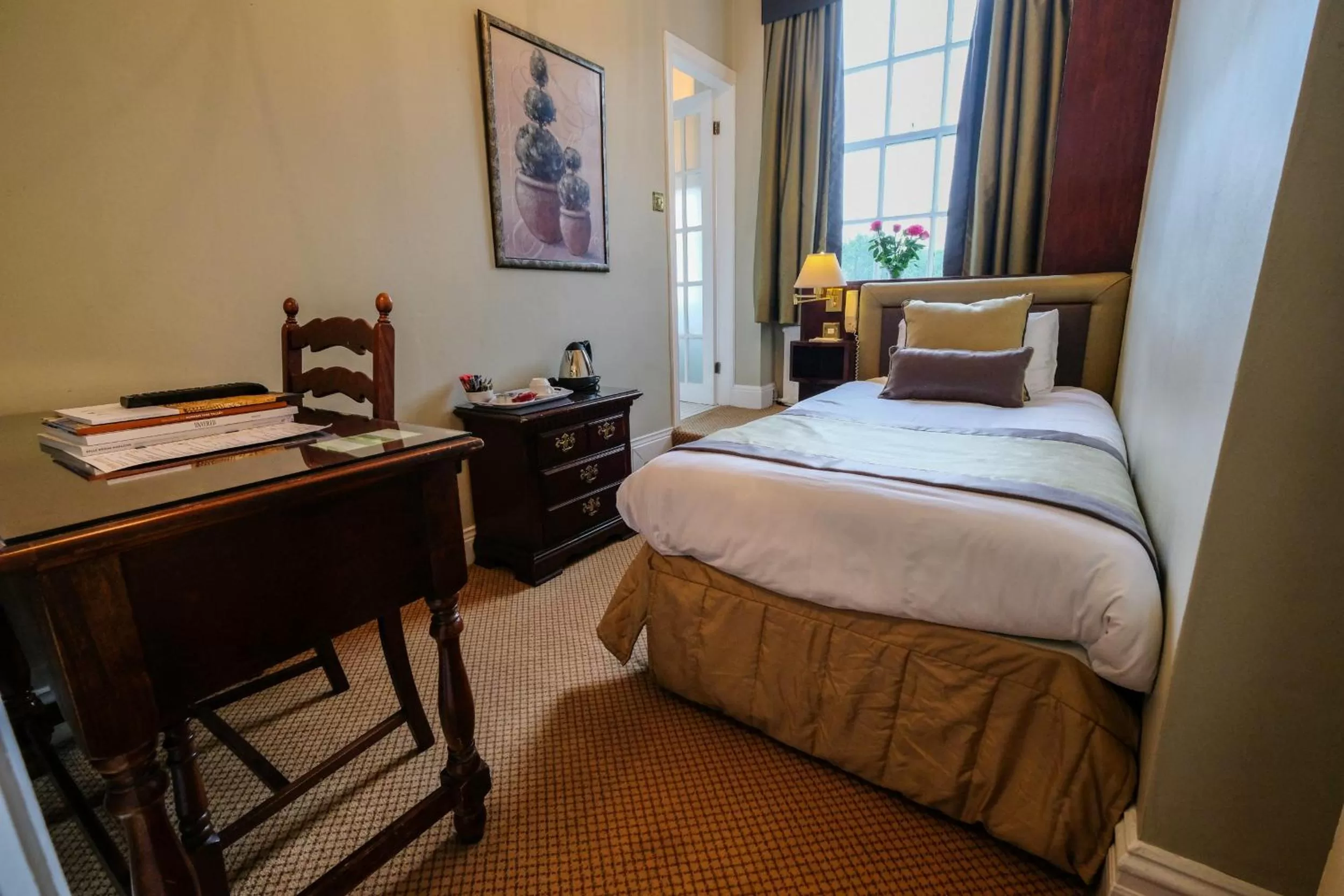 Photo of the whole room, Bed in Bowburn Hall Hotel