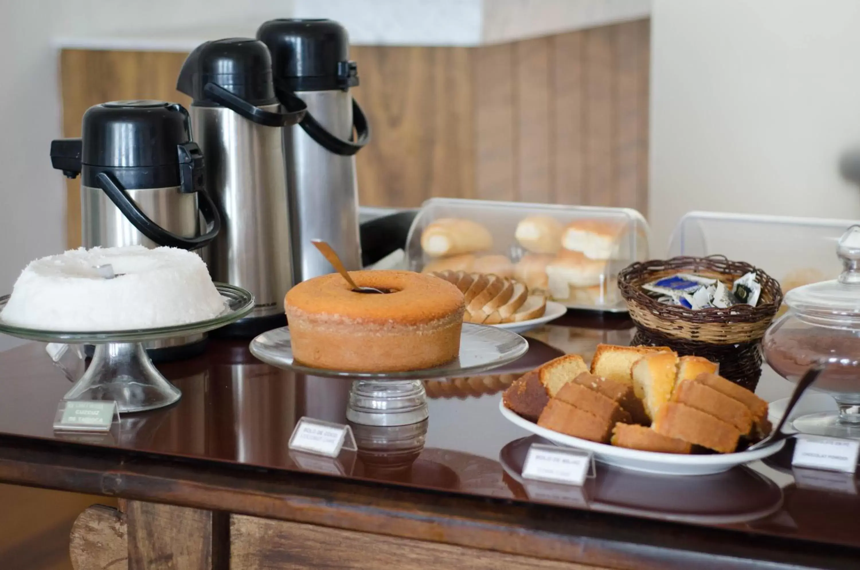 Breakfast in Pousada Colonial Chile