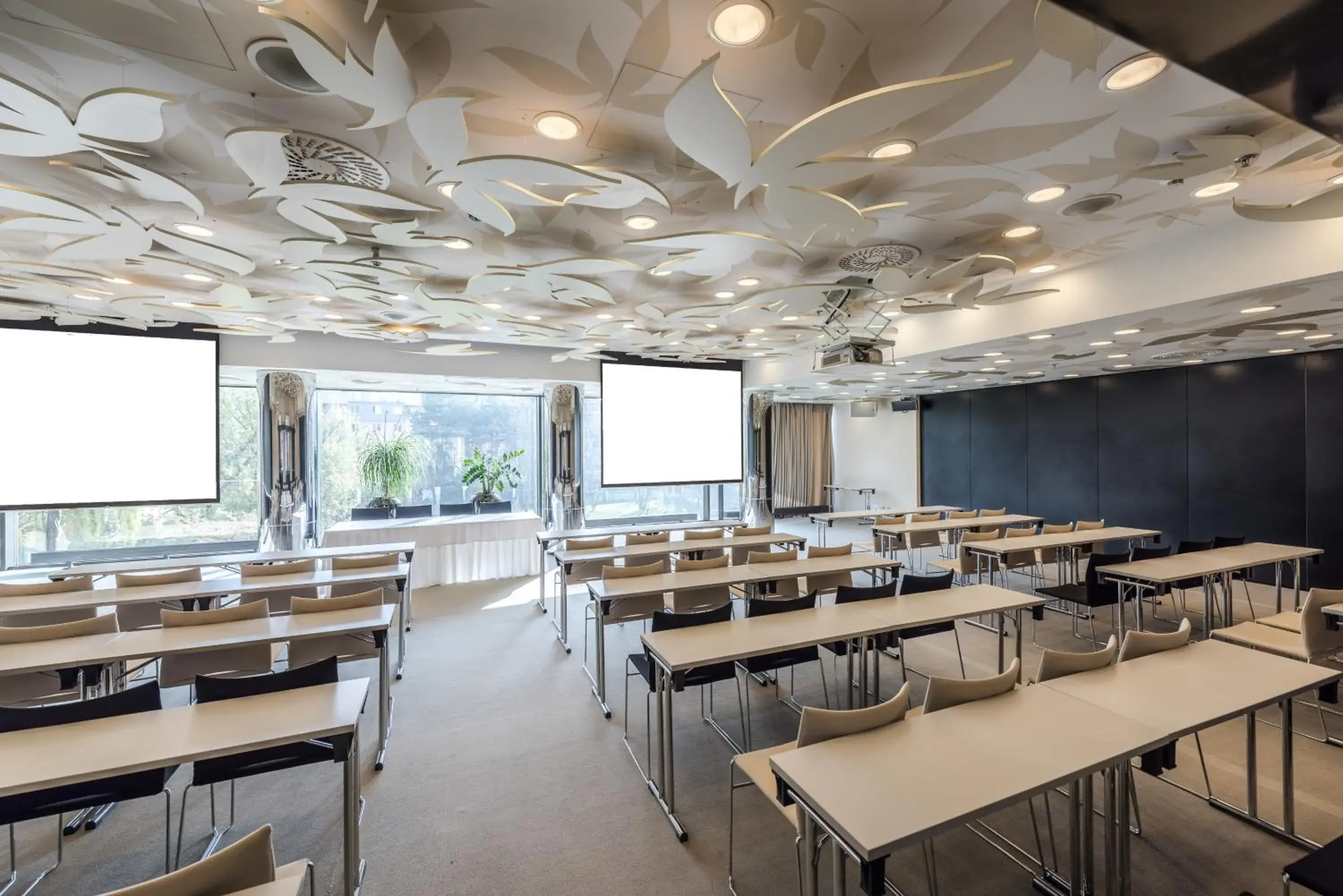 Meeting/conference room, Restaurant/Places to Eat in Hotel Yasmin Koice