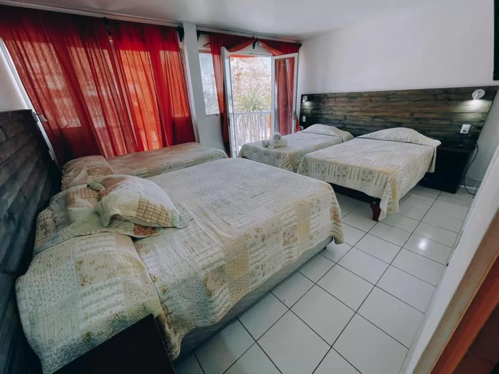 Bedroom, Bed in Hotel Plaza Colon