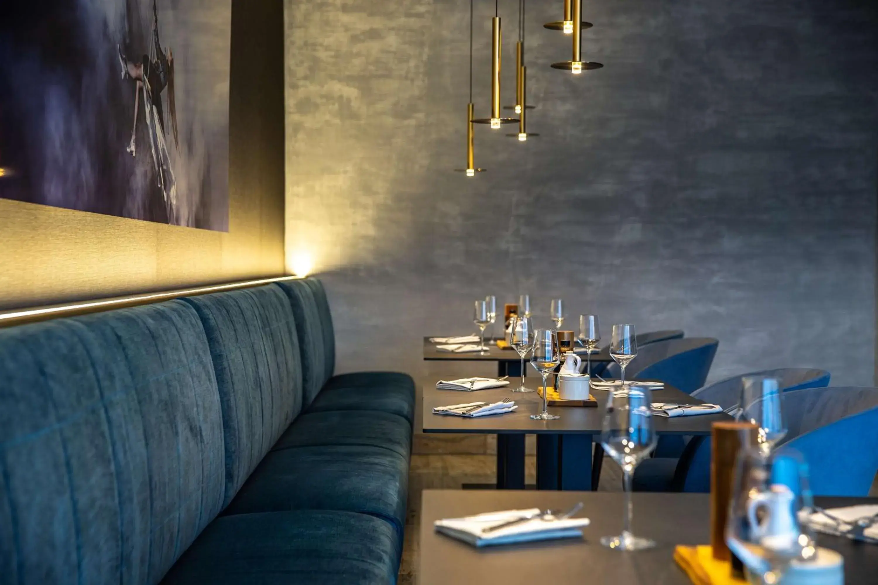 Restaurant/places to eat in Radisson Blu Hotel Köln Restaurant/places to eat in Radisson Blu Hotel Köln