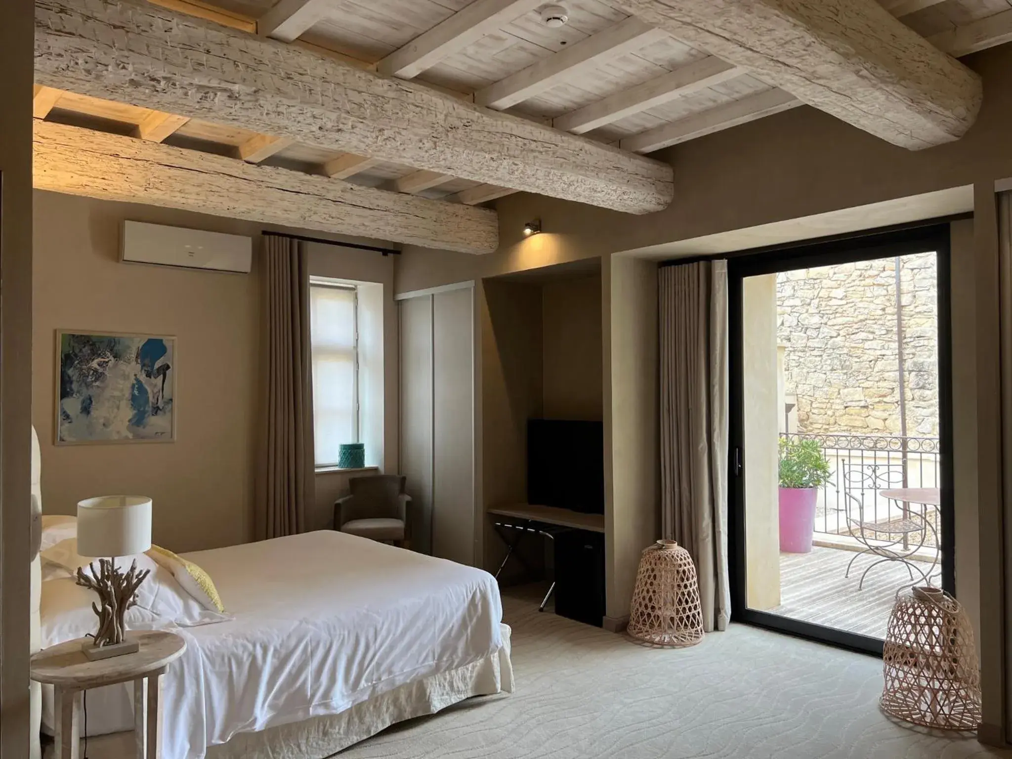 Bedroom, Bed in Villa Montesquieu