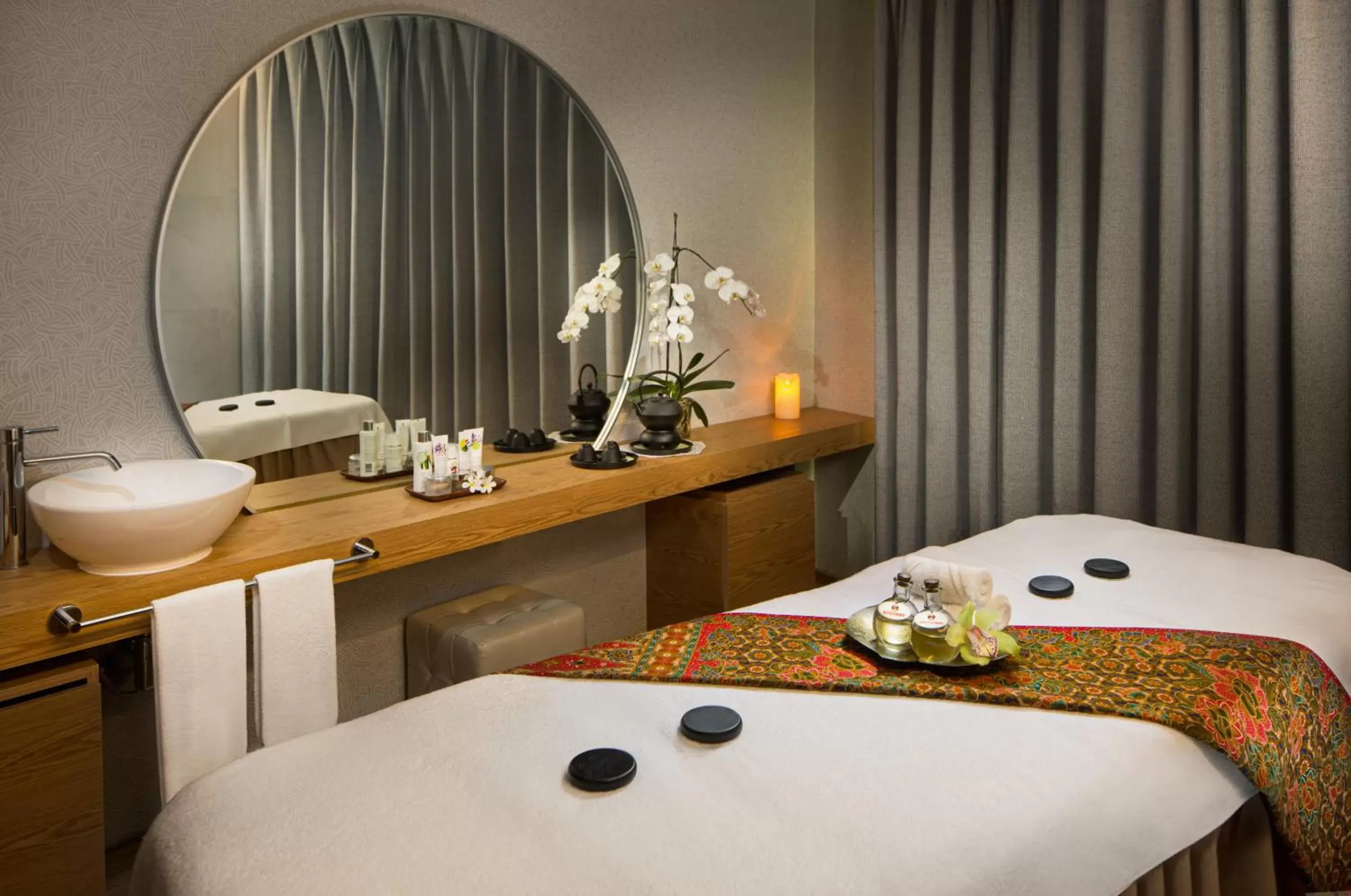 Massage in Millennium Place Barsha Heights Hotel