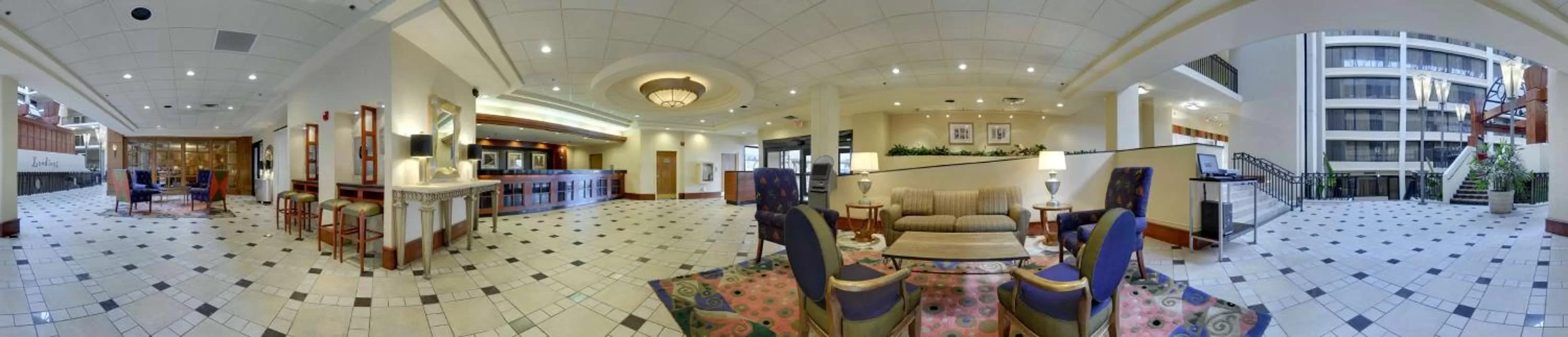 Lobby or reception in Hilton Knoxville Airport
