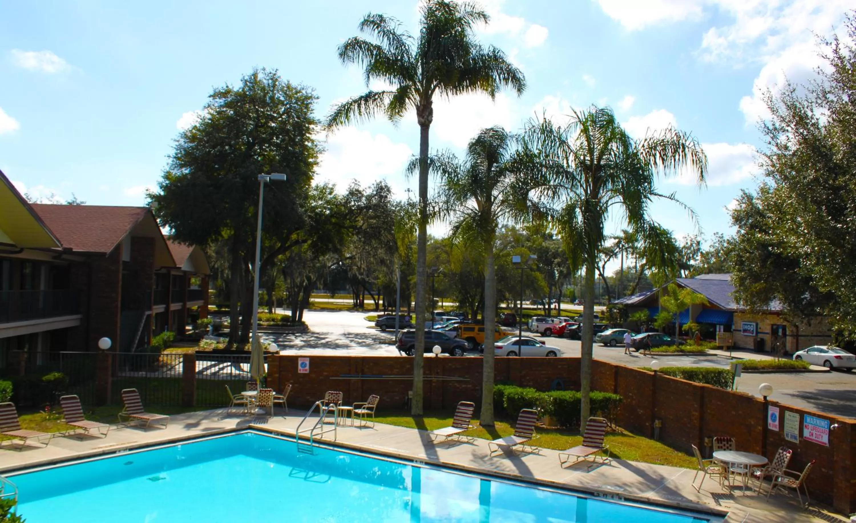 Area and facilities in Ramada by Wyndham Temple Terrace/Tampa North