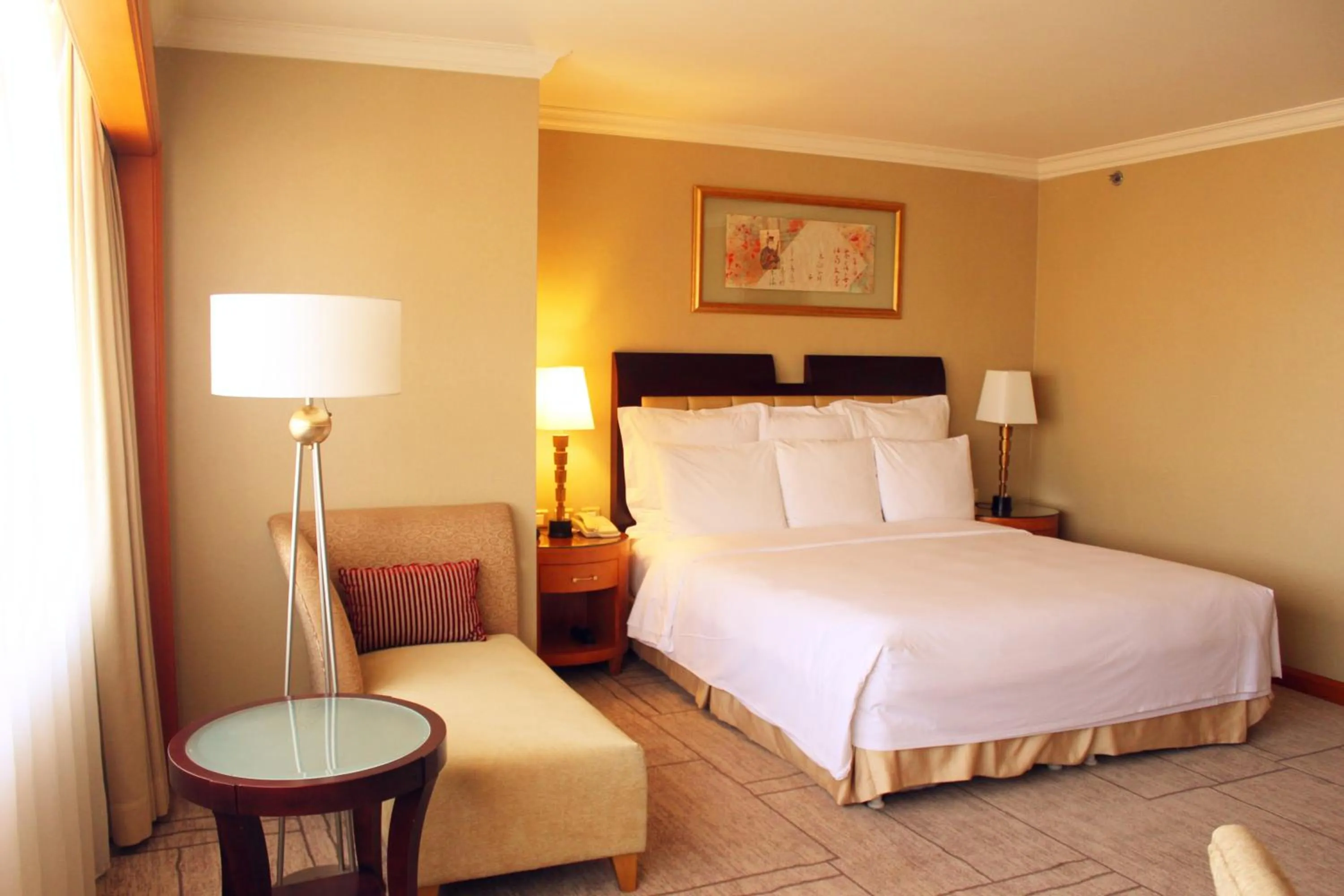 Bedroom, Bed in Air China Boyue Beijing Hotel