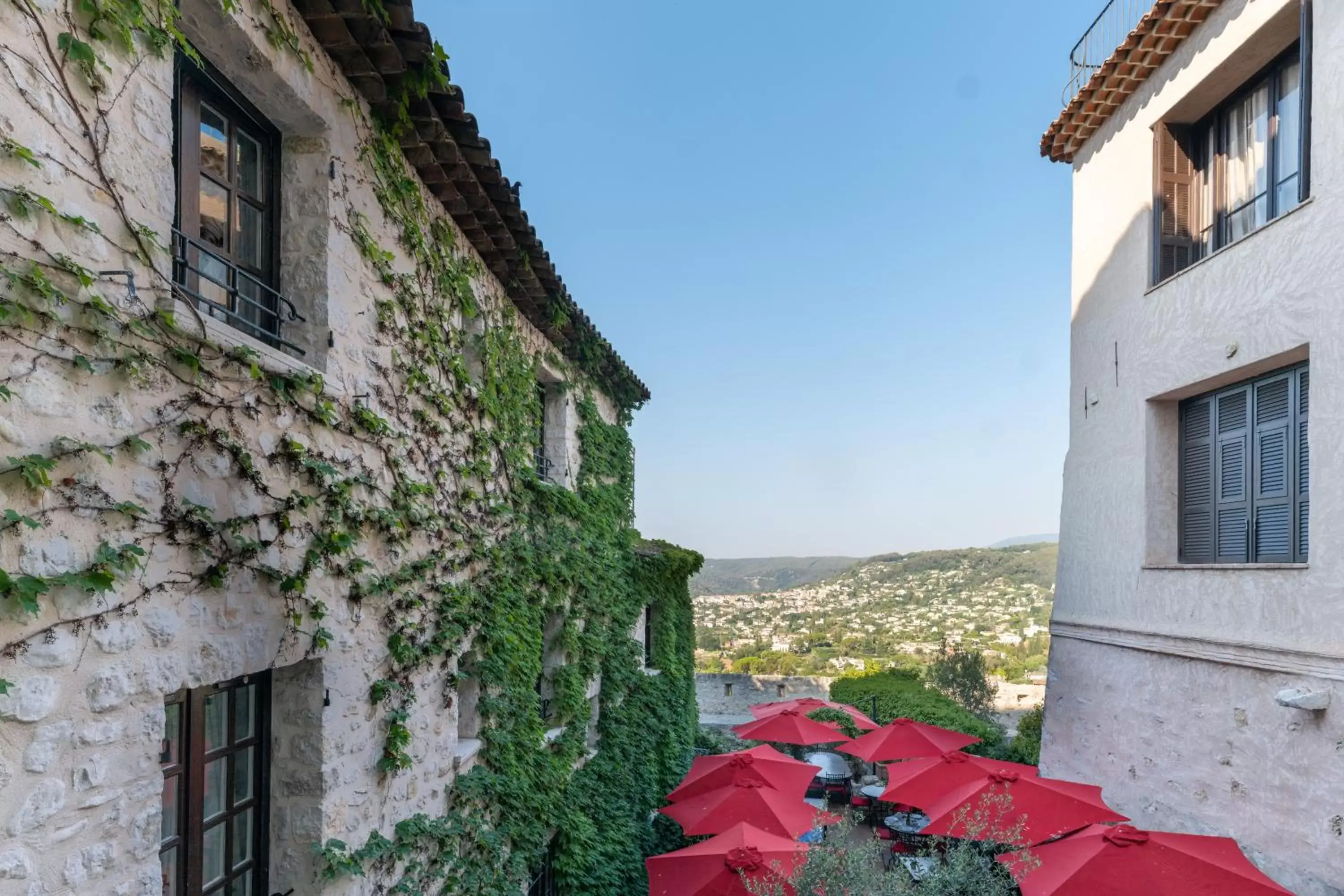 View (from property/room) in Hotel Le Saint Paul