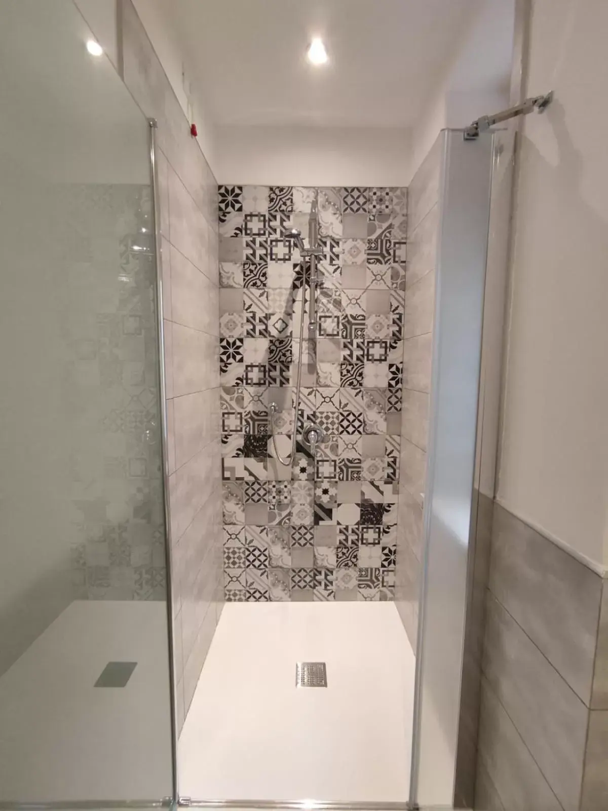 Shower, Bathroom in Room Sixty One