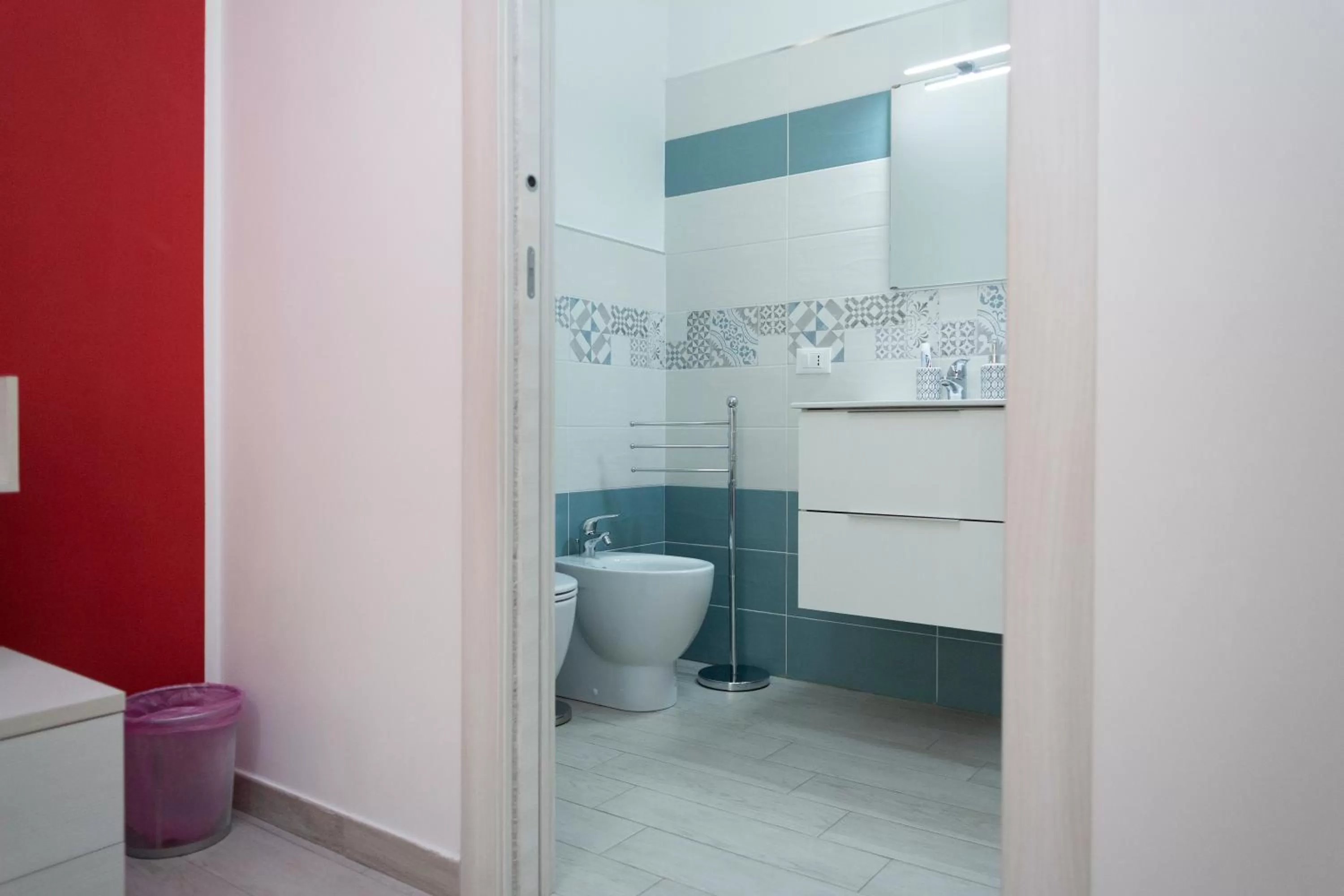 Shower in La Dimora Di Segesta B&B