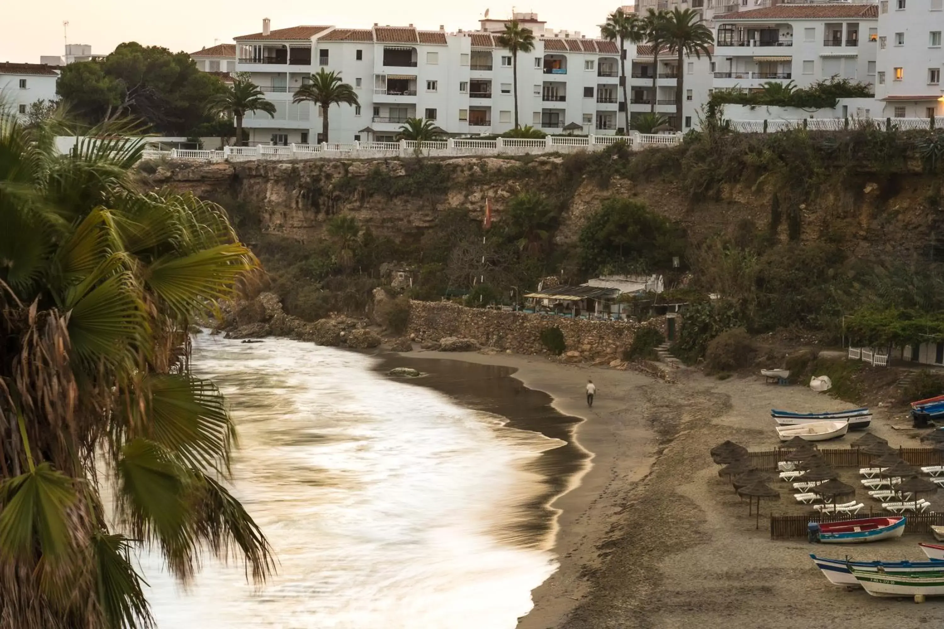 Beach in Toboso Apar - Turis