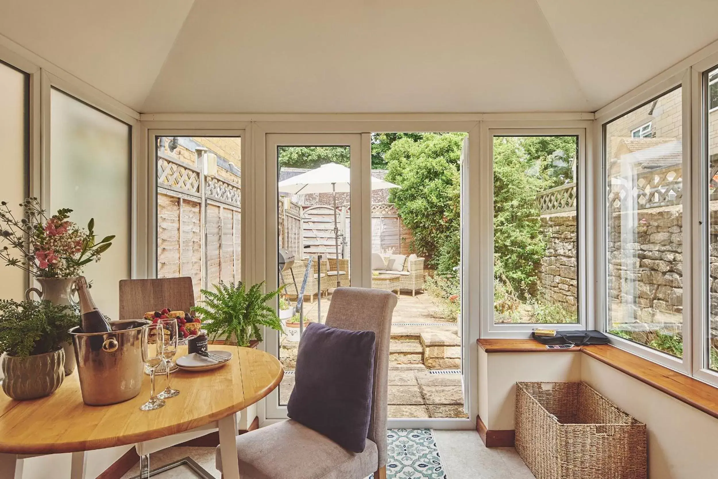 Dining area in The Lansdowne Guest House