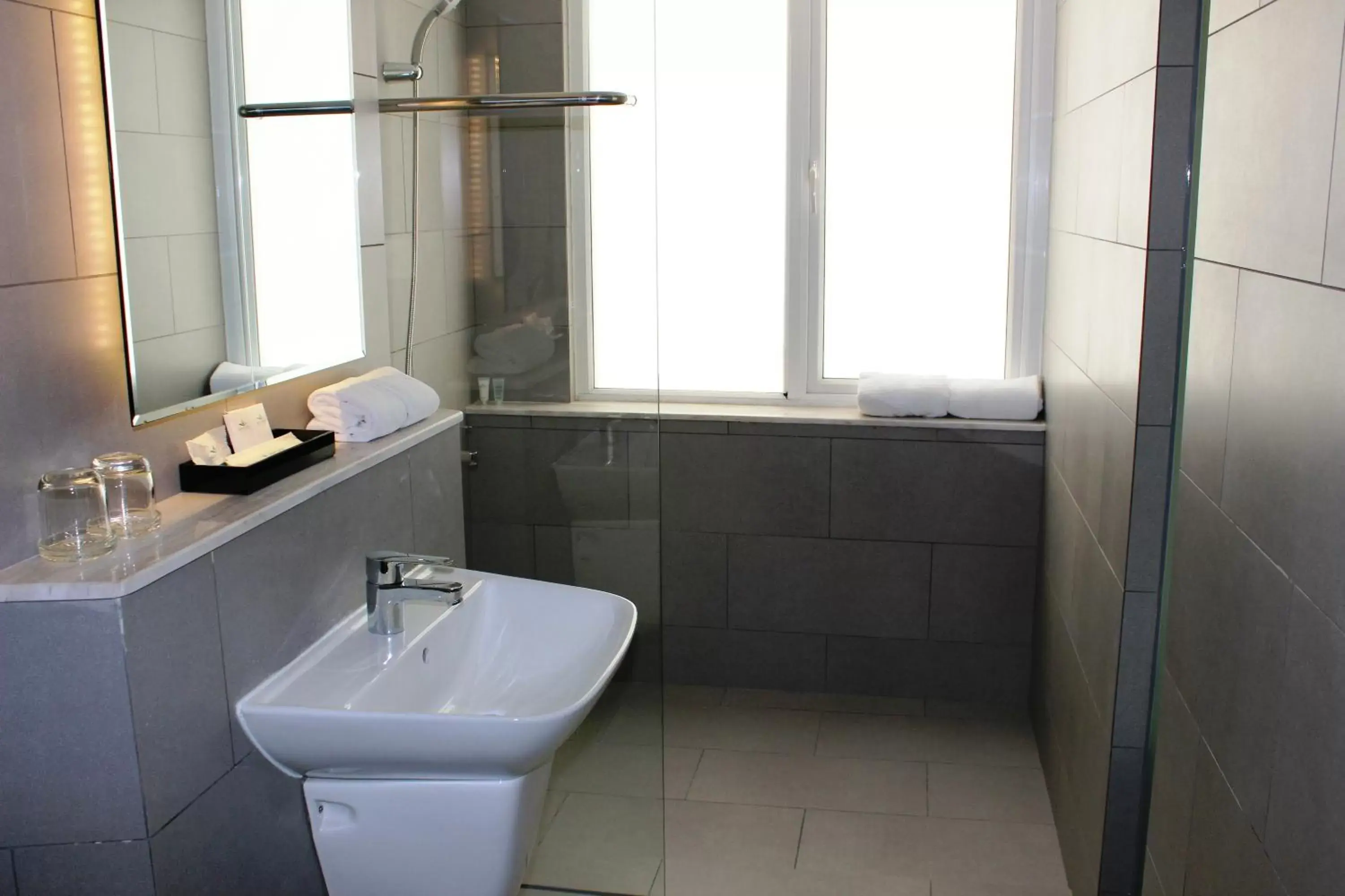 Bathroom in Liberty Hotel Saigon Greenview