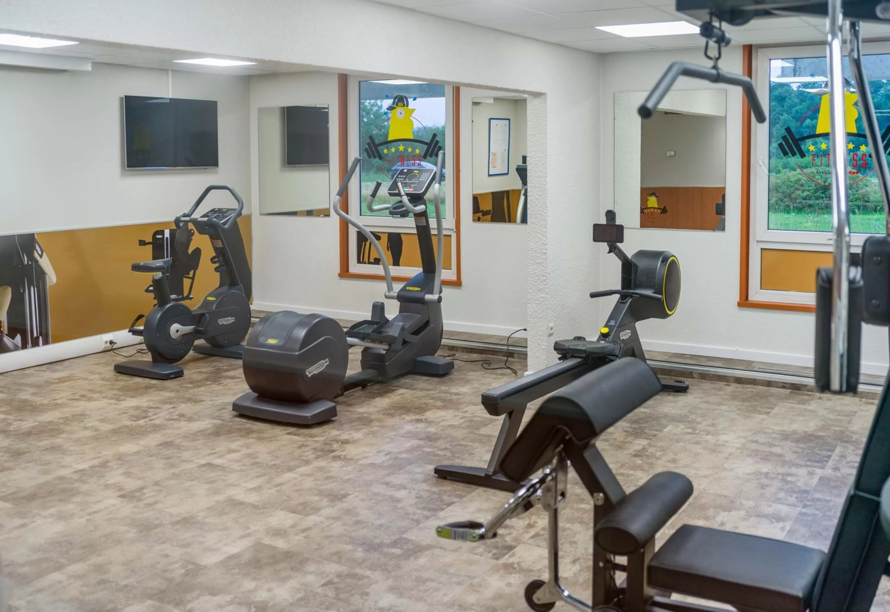 Fitness centre/facilities in Kyriad Montchanin le Creusot