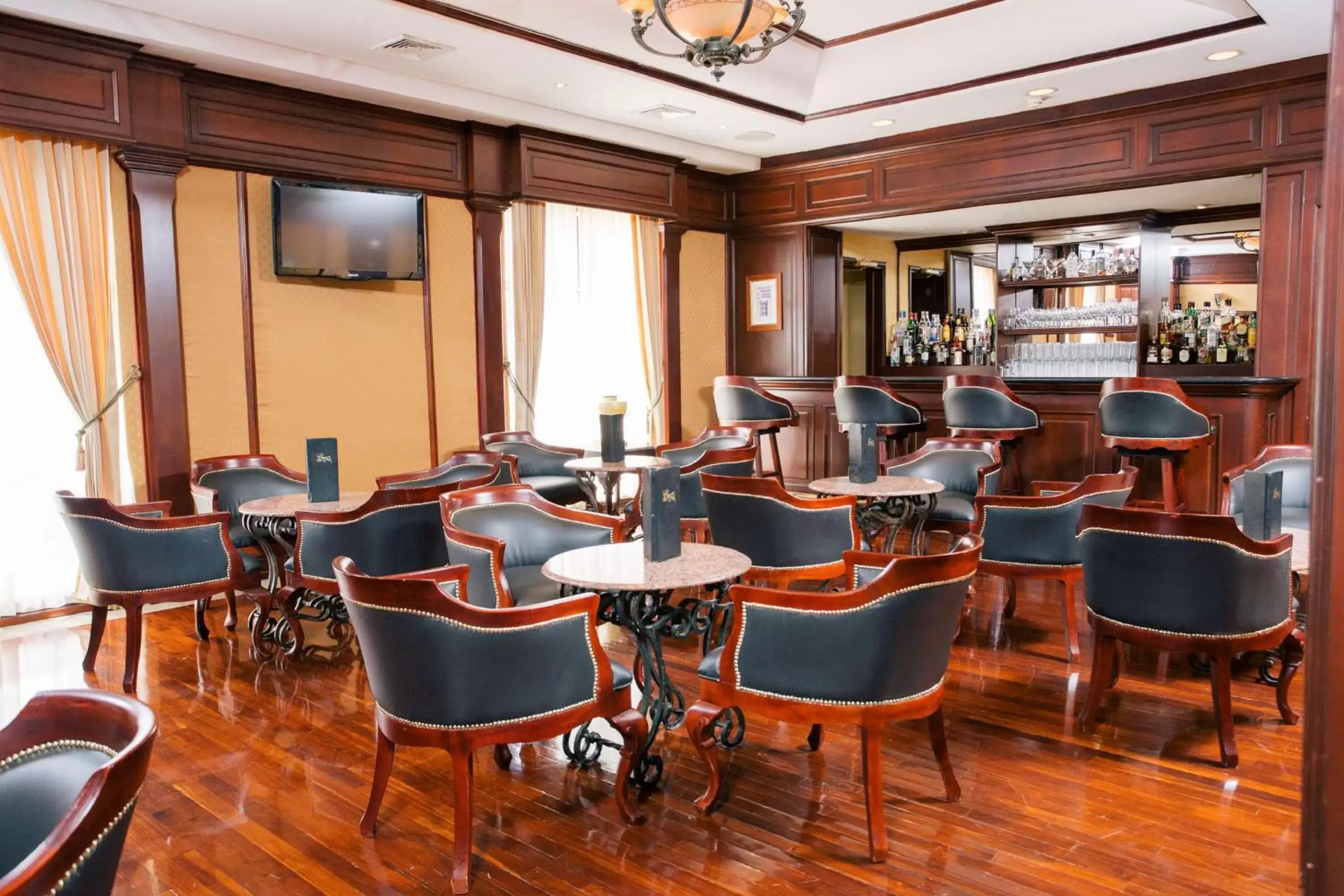 Lounge or bar, Lounge/Bar in Hilton Princess Managua