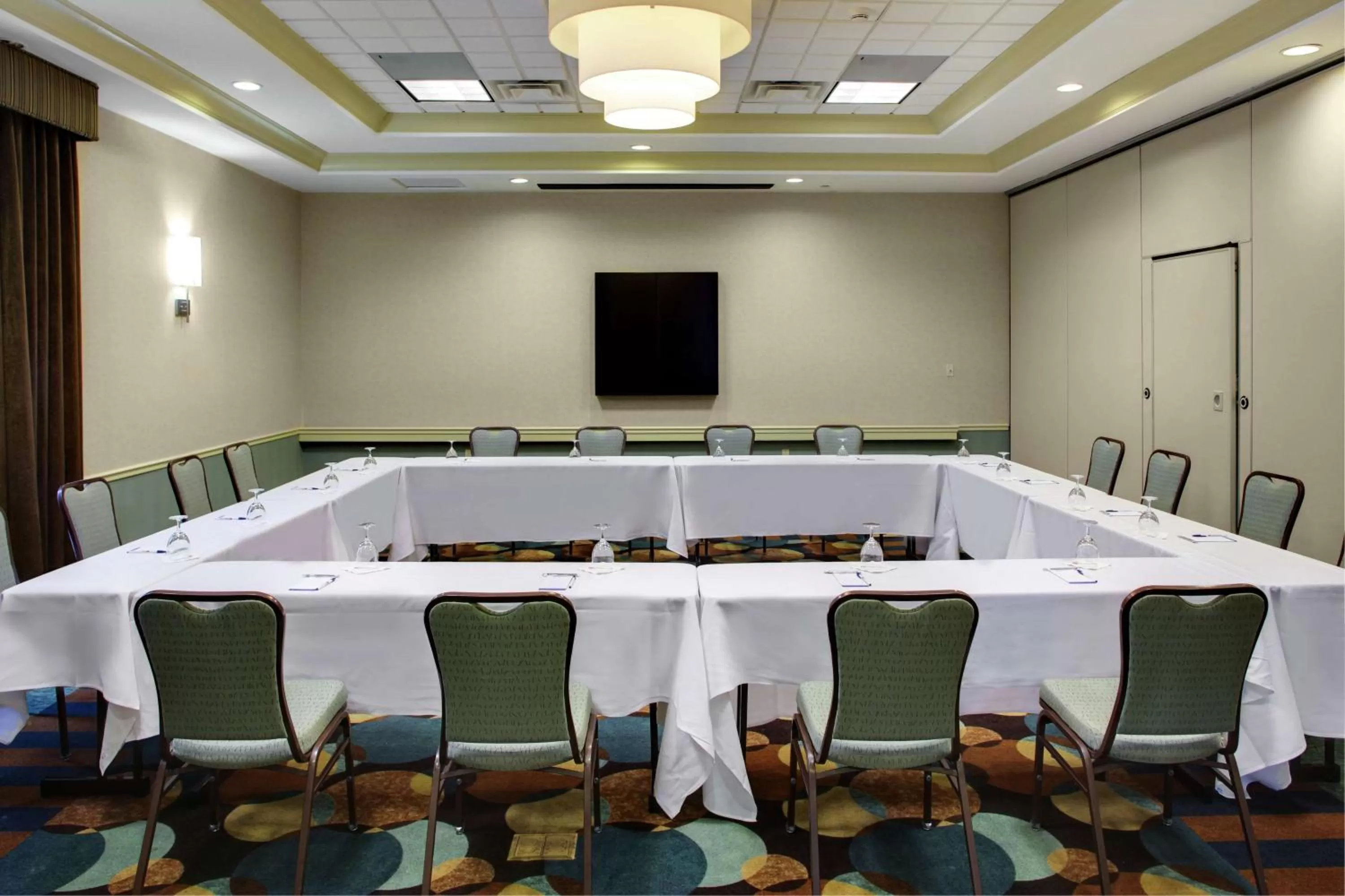 Meeting/conference room in Hilton Garden Inn Richmond Airport