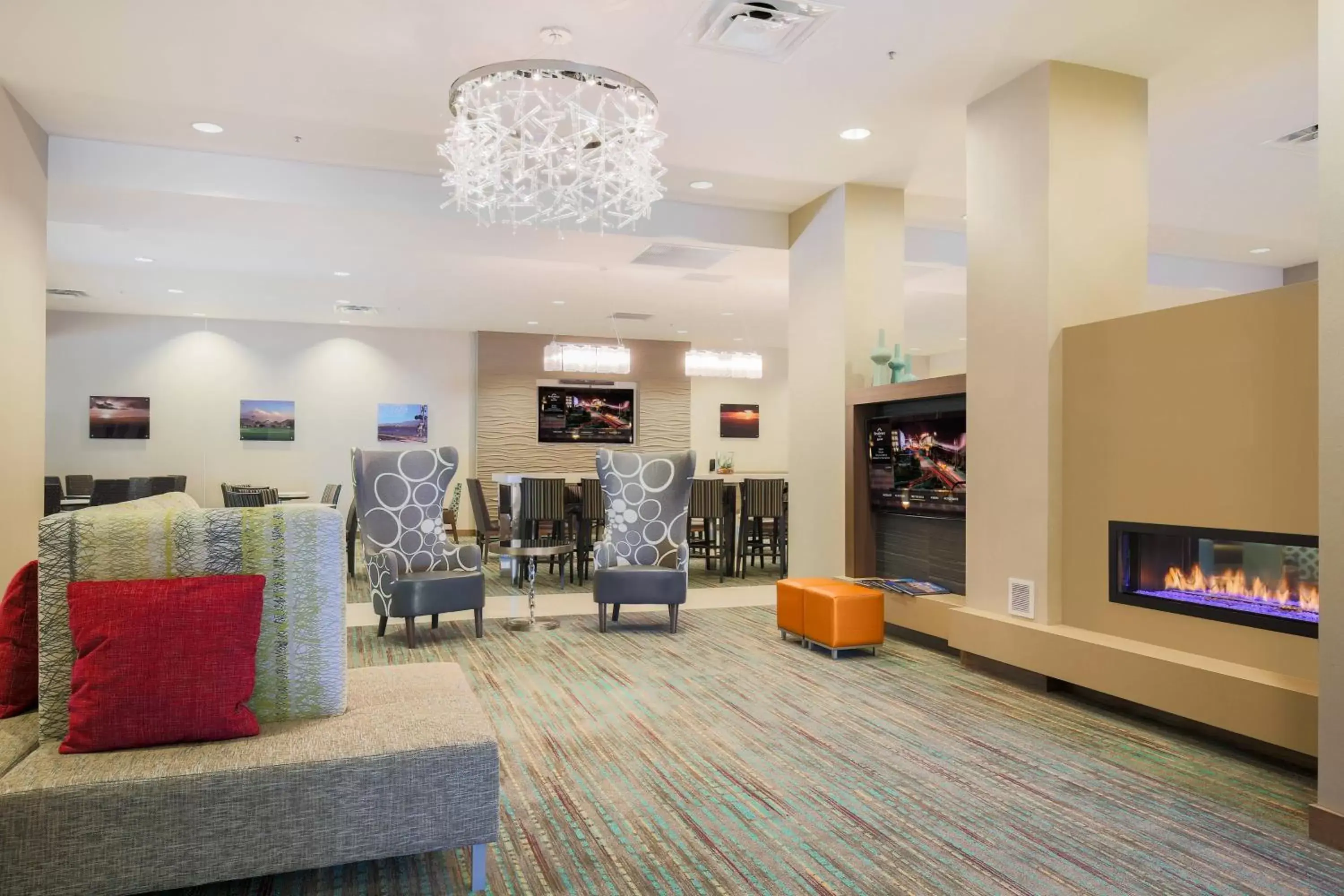 Lobby or reception in Residence Inn by Marriott San Jose Airport