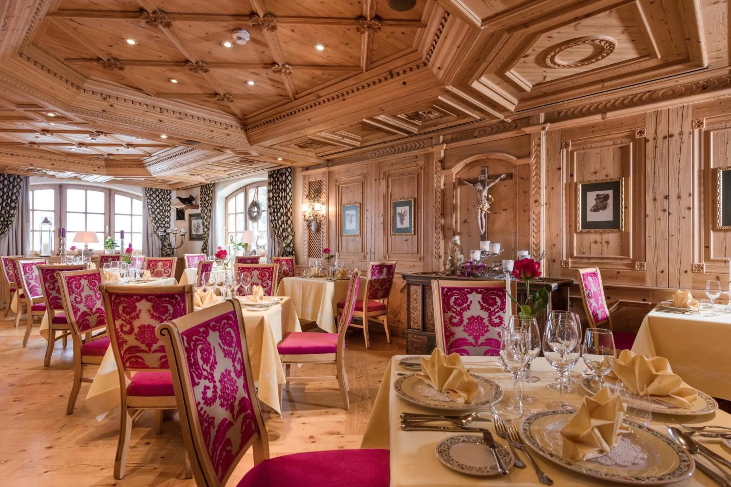 Restaurant/places to eat in Alpines Lifestyle Hotel Tannenhof